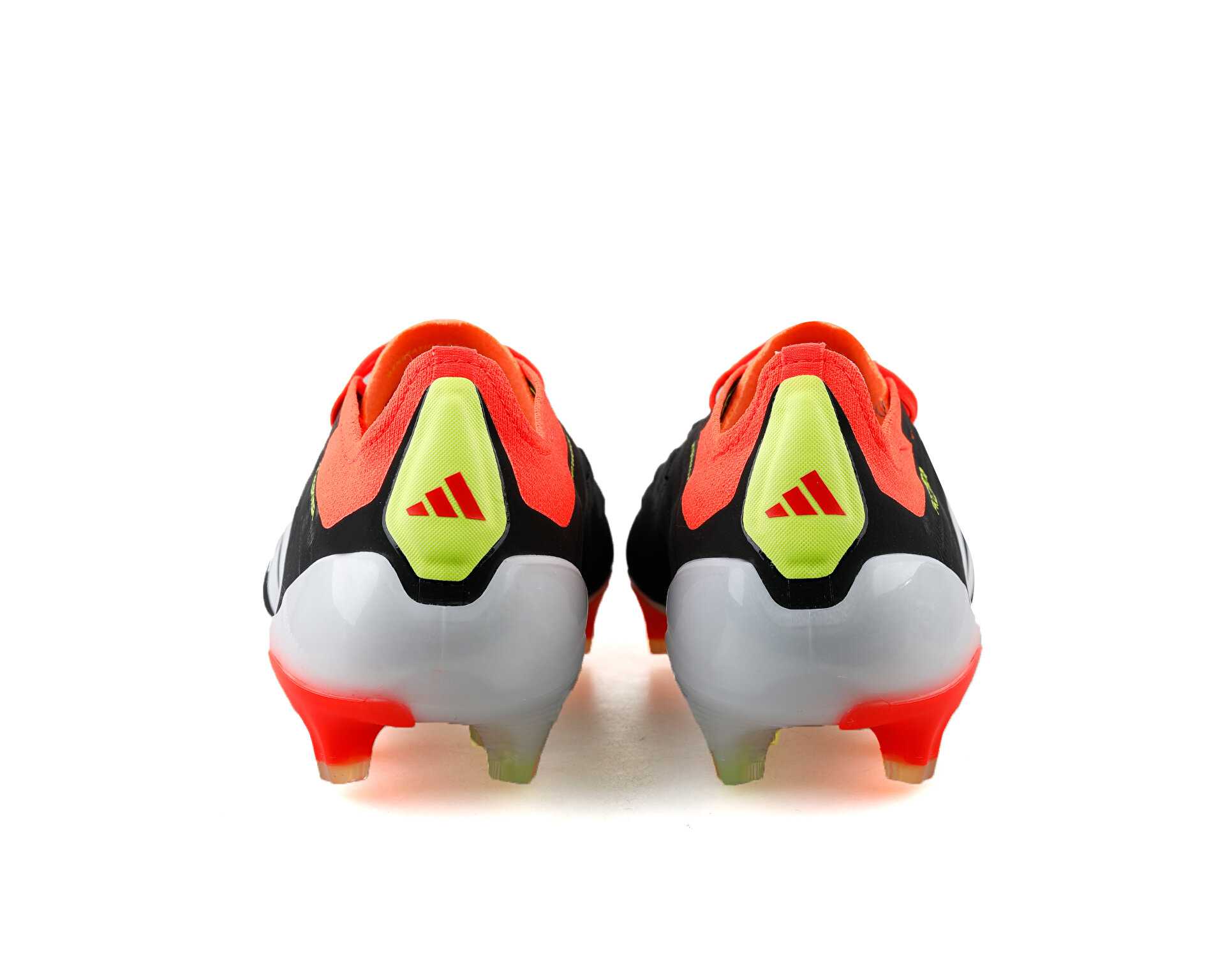 گیره های فوتبال مرطوب / نرم Predator Elite Sg