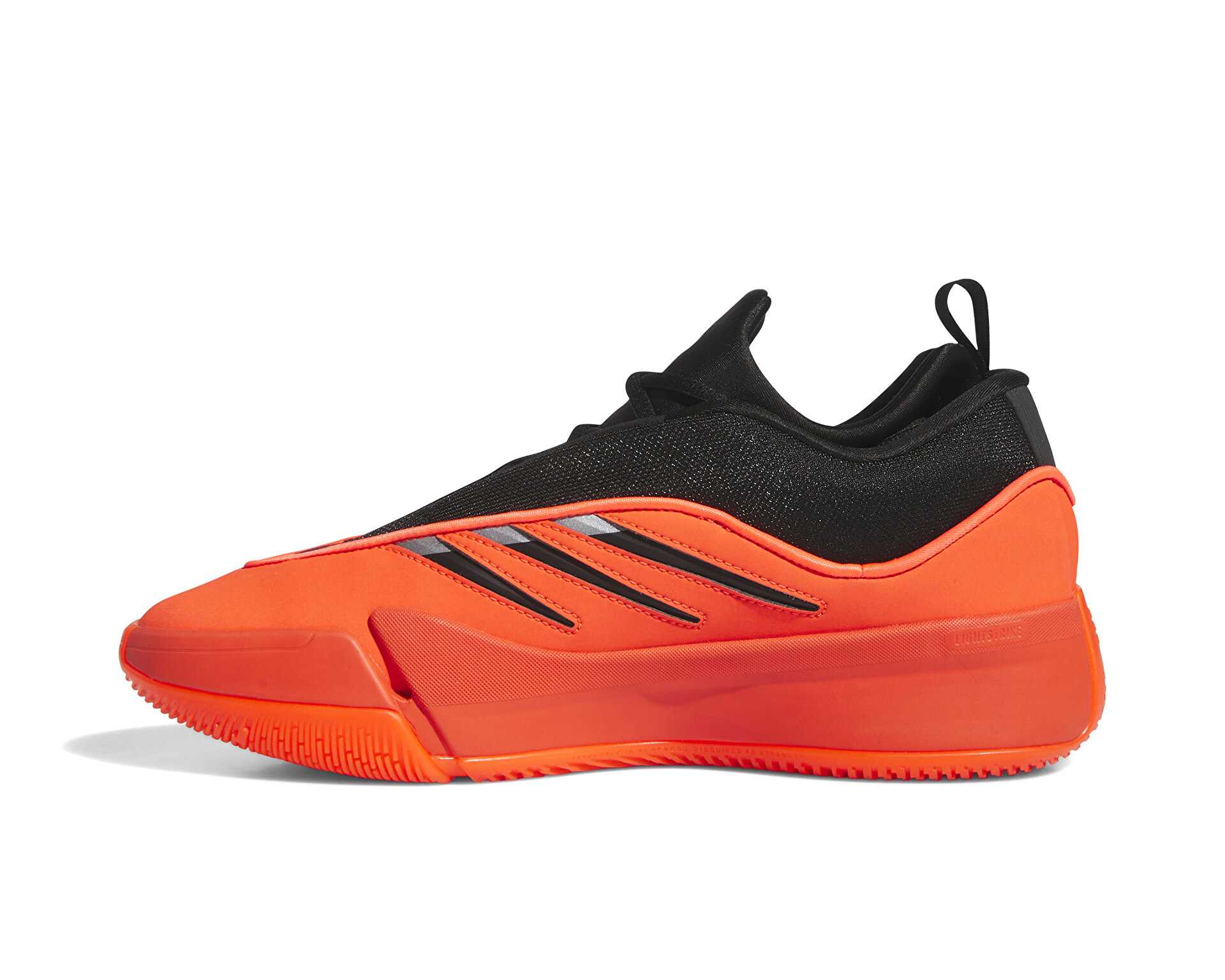 کفش های بسکتبال Adidas Dame 9