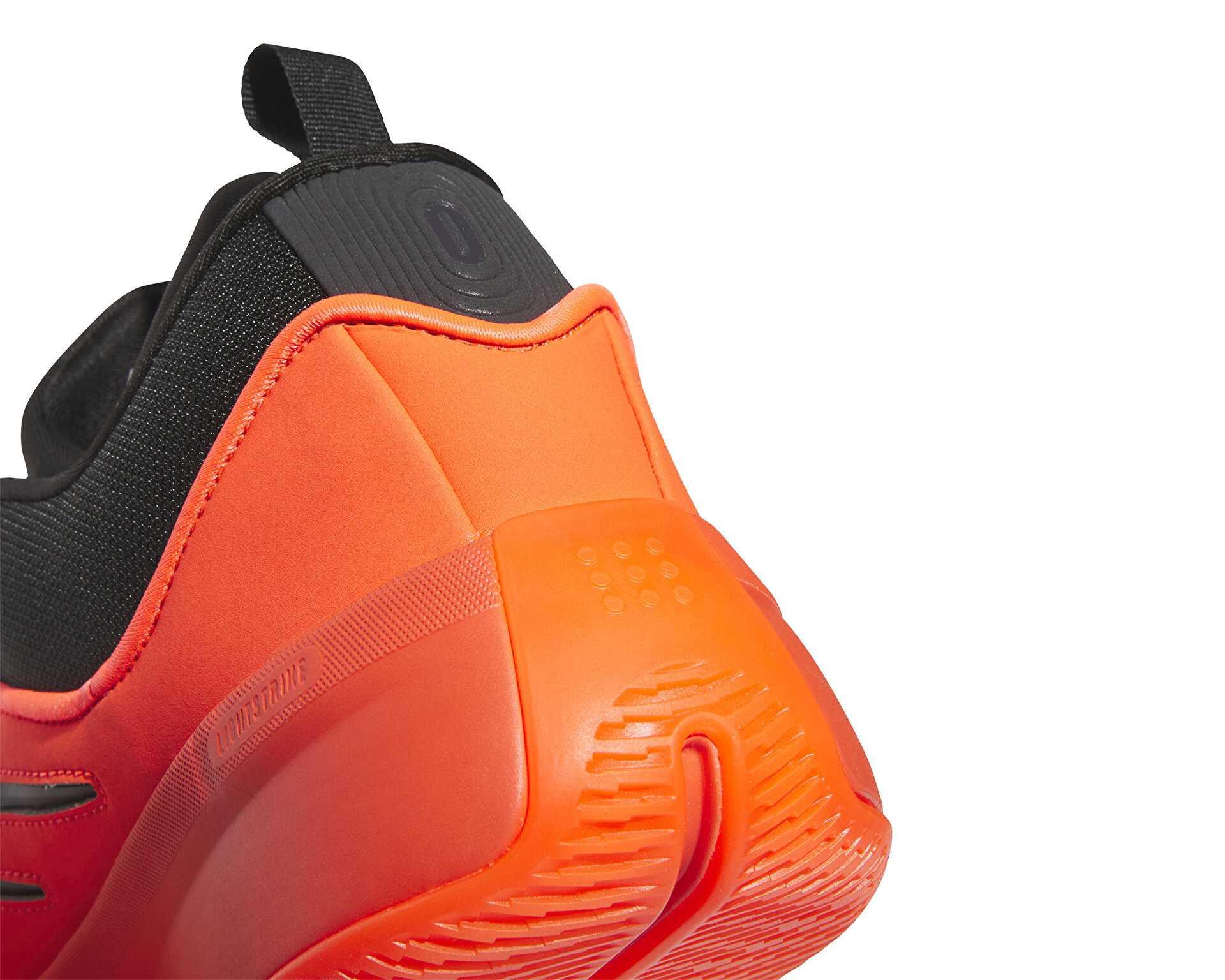 کفش های بسکتبال Adidas Dame 9