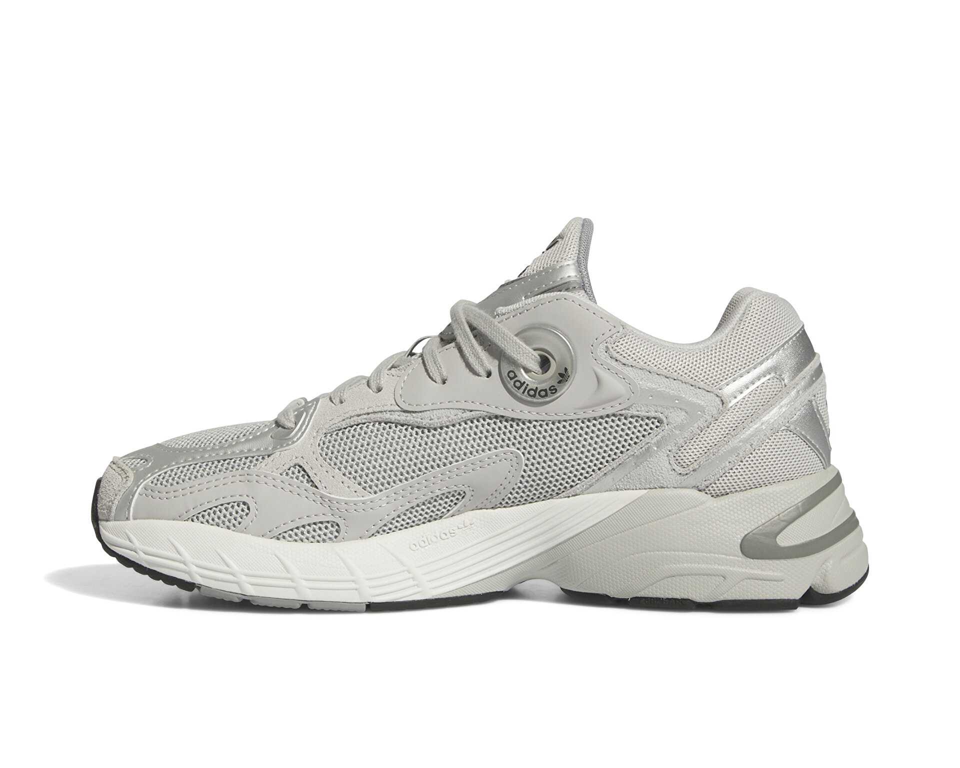 کفش های روزانه Adidas Astır W