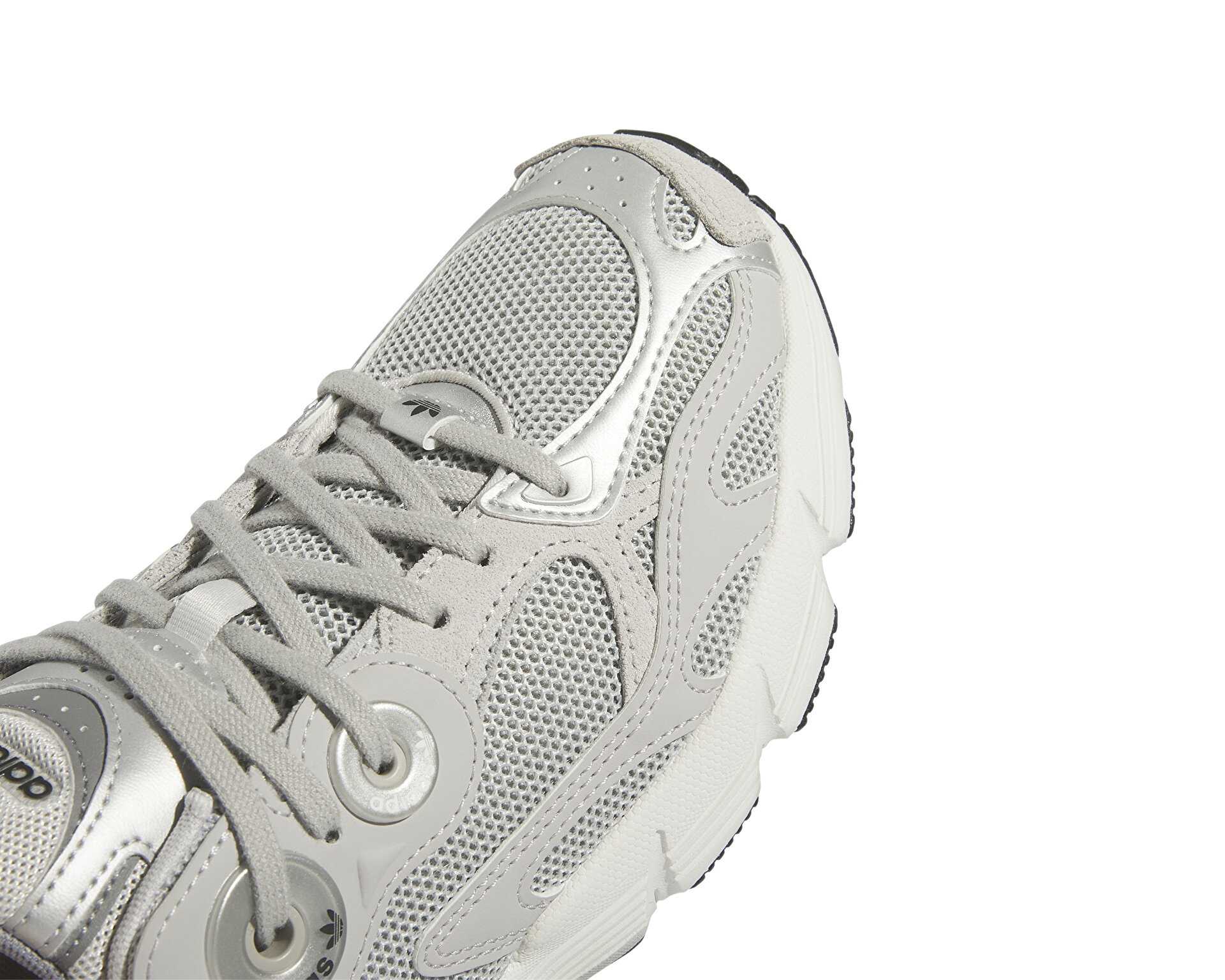 کفش های روزانه Adidas Astır W