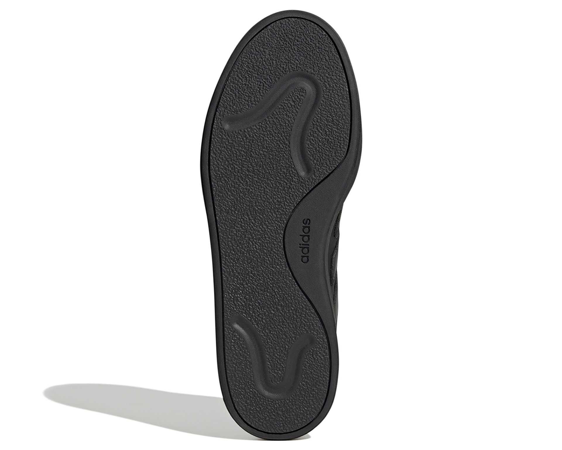 کفش های روزانه Adidas Courtblock