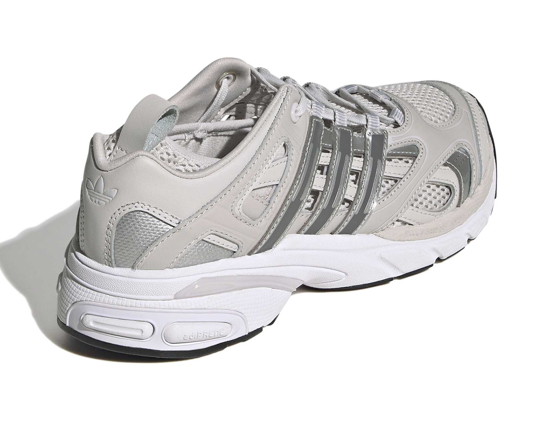 کفش های روزانه Adidas Adistar Pose W