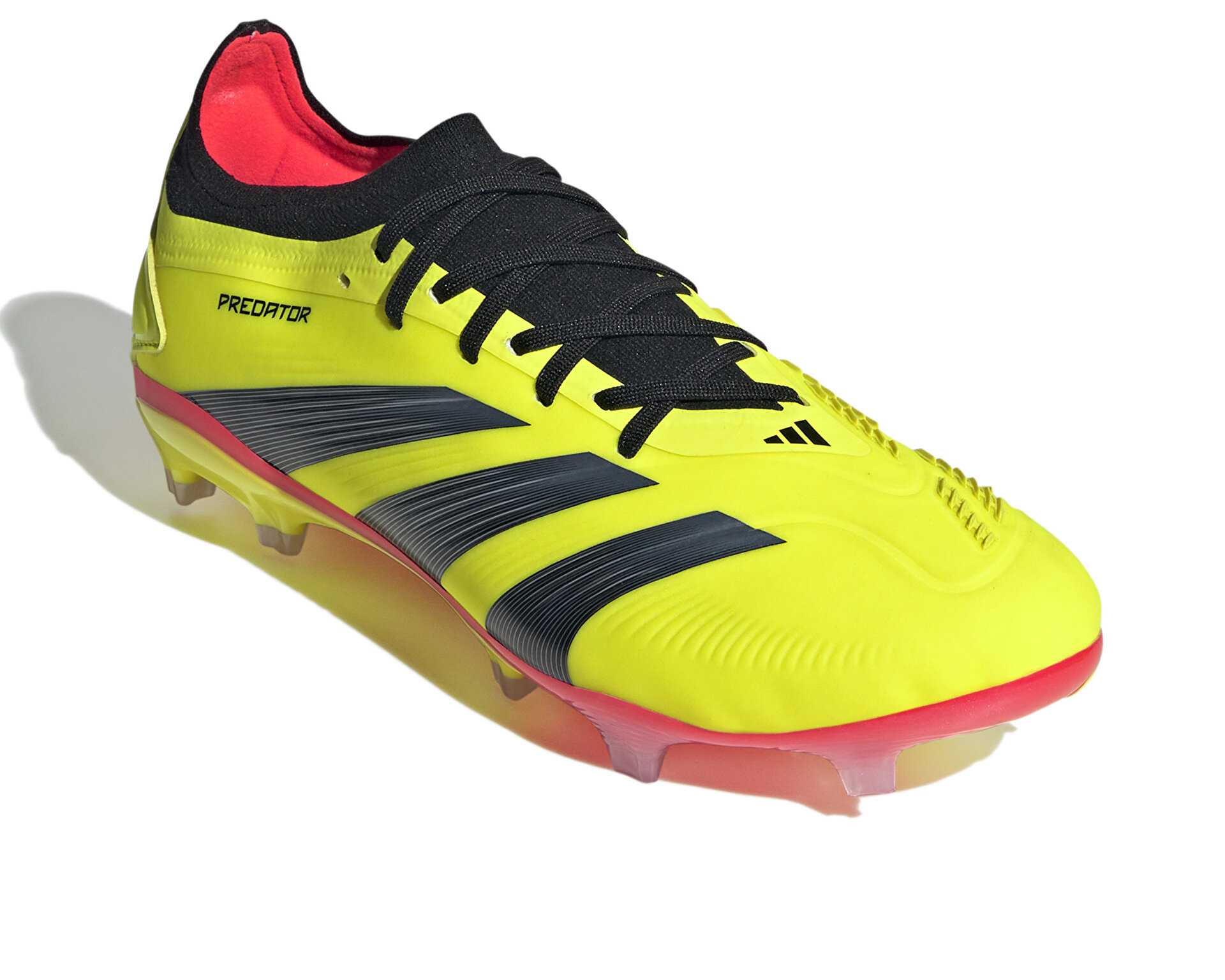 کفش فوتبال چمن Predator Pro Fg