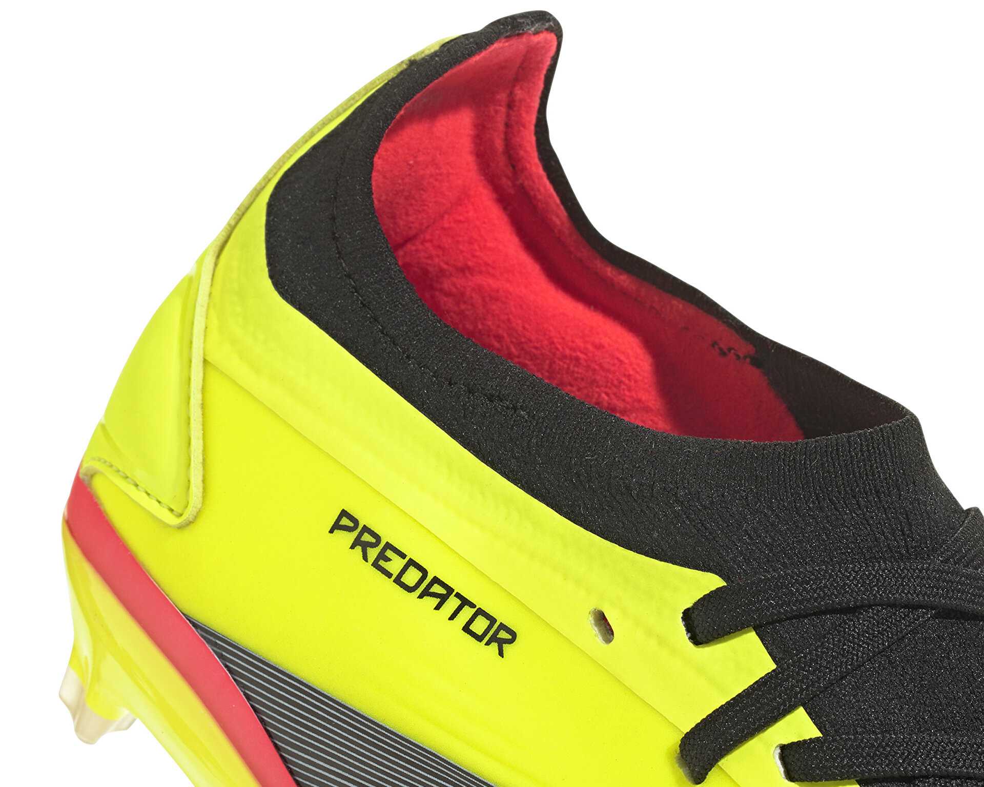 کفش فوتبال چمن Predator Pro Fg