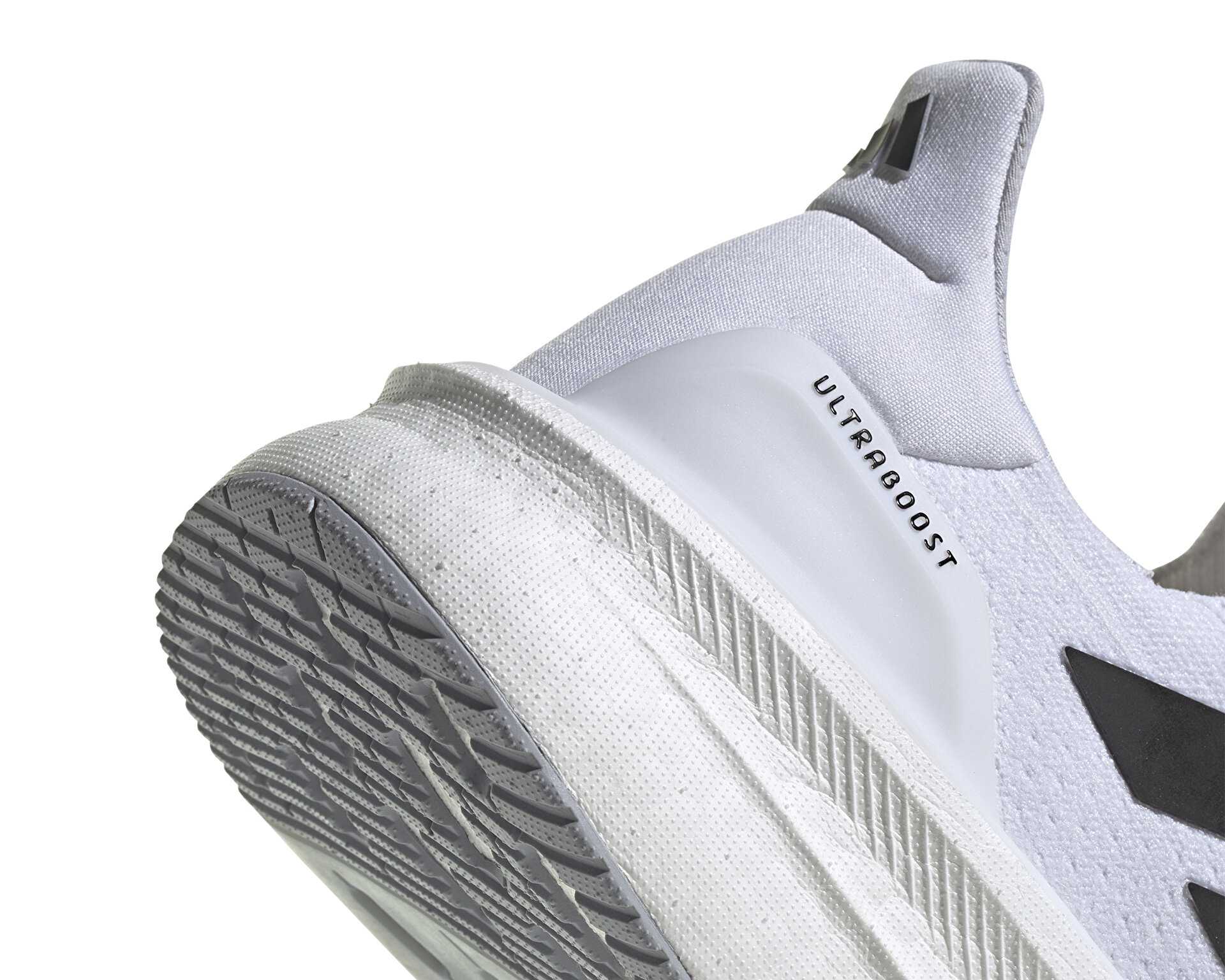 کفش دویدن Ultraboost Dna Xxii