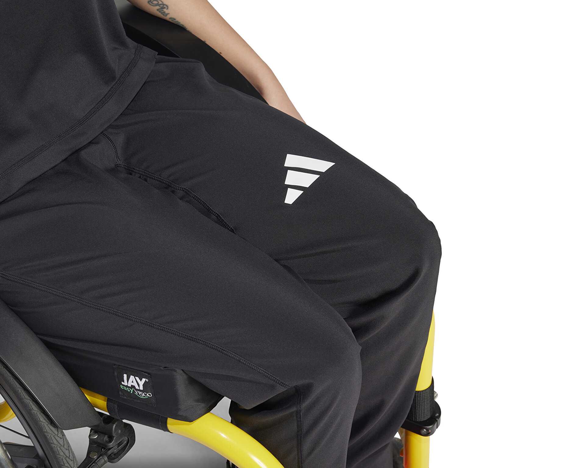 آموزش شلوار گرمکن Adidas Wtr Adapt Pant