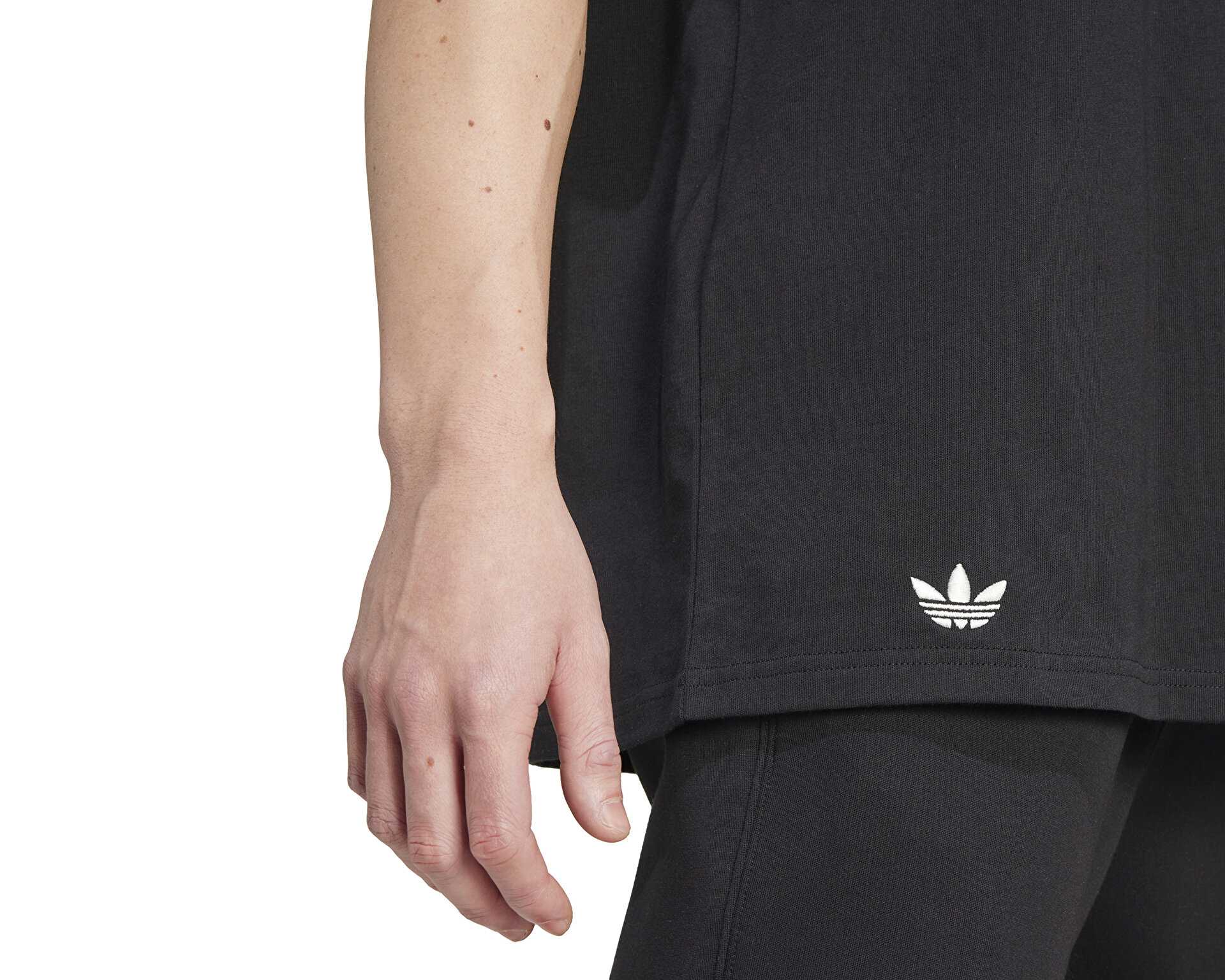 تیشرت روزانه Adidas Neu C Tee