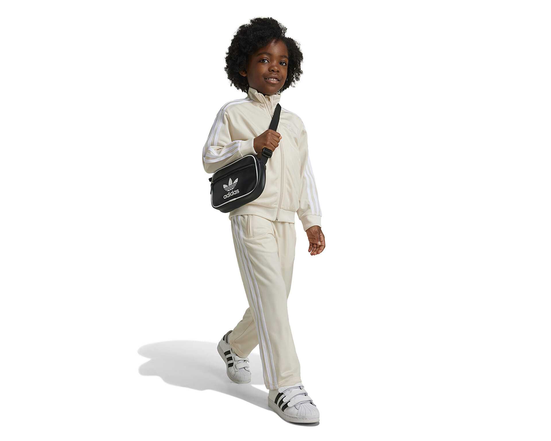 ست لباس ورزشی روزانه بچه گانه I Bos Jog Ft