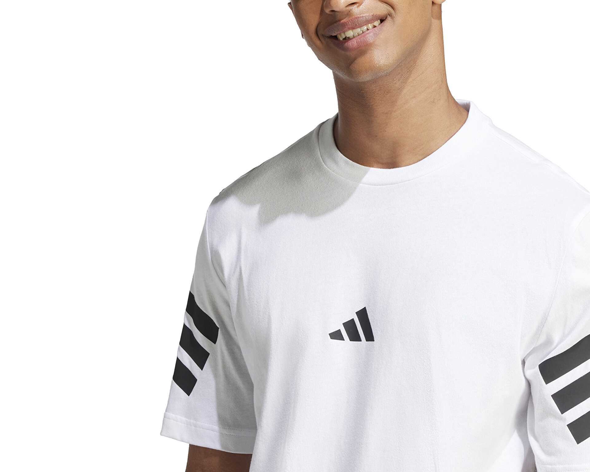 تیشرت روزانه Adidas M Fi 3S Reg T