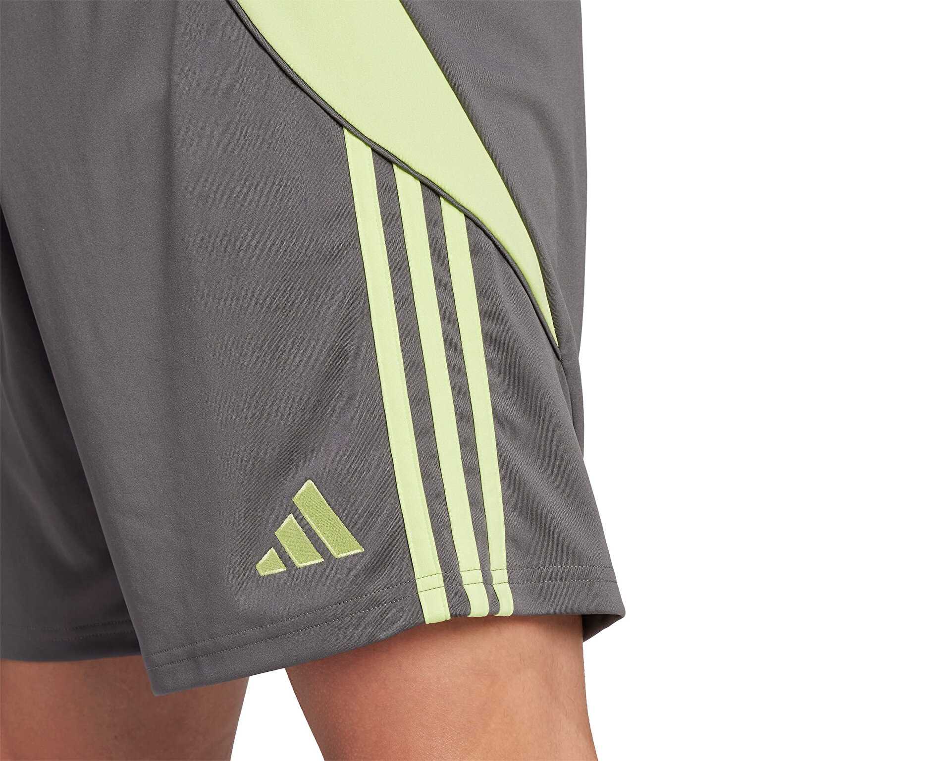 شورت فوتبال Tiro24 Sho