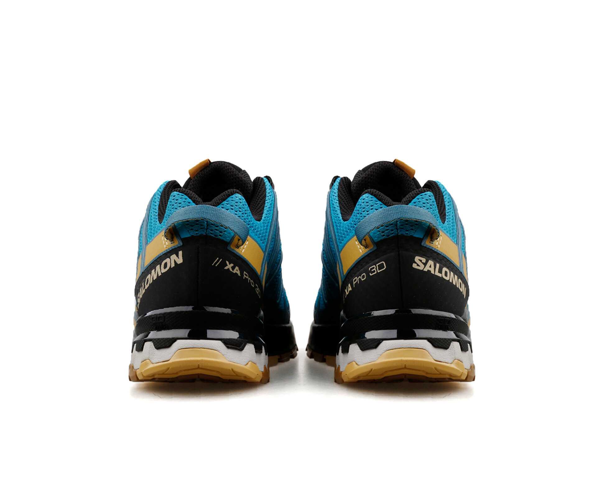 کفش های فضای باز Xa Pro 3D V9