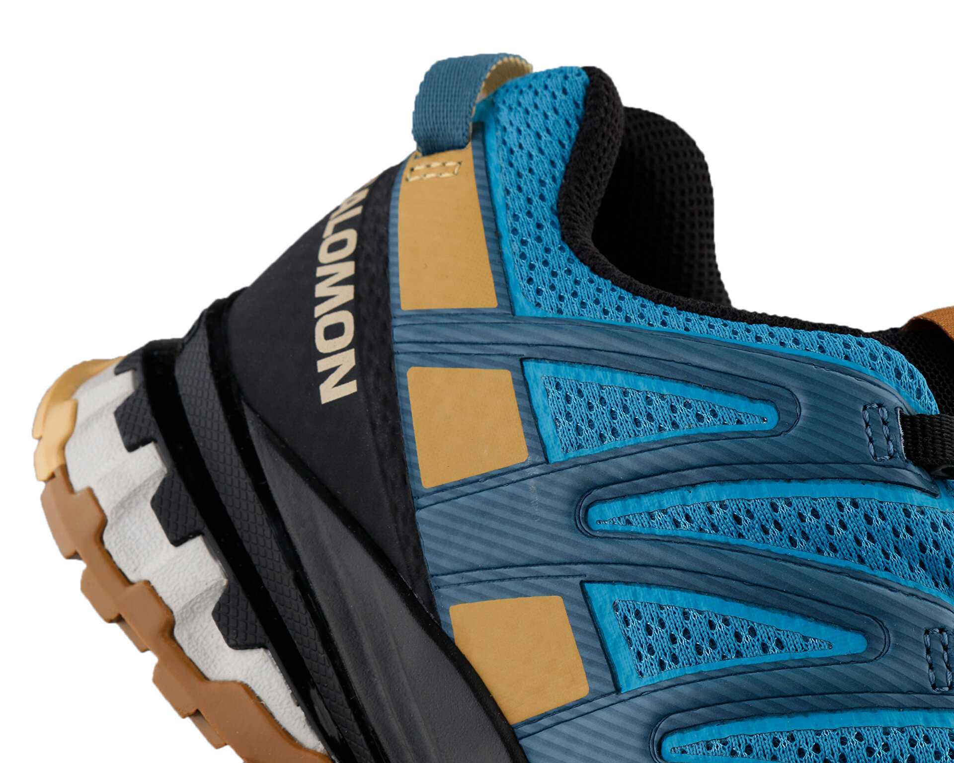 کفش های فضای باز Xa Pro 3D V9