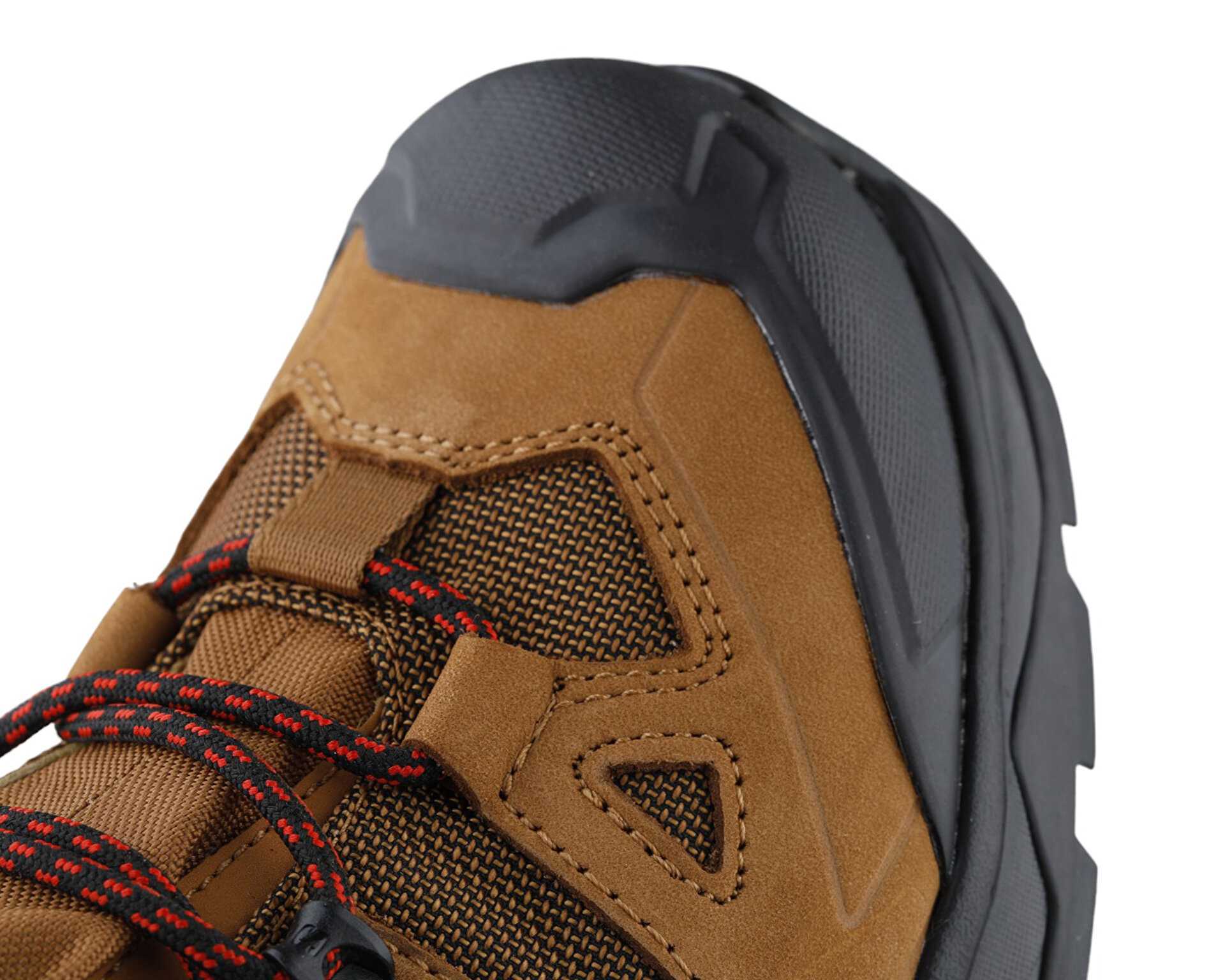 چکمه و کفش کوهنوردی Quest 4 Gtx