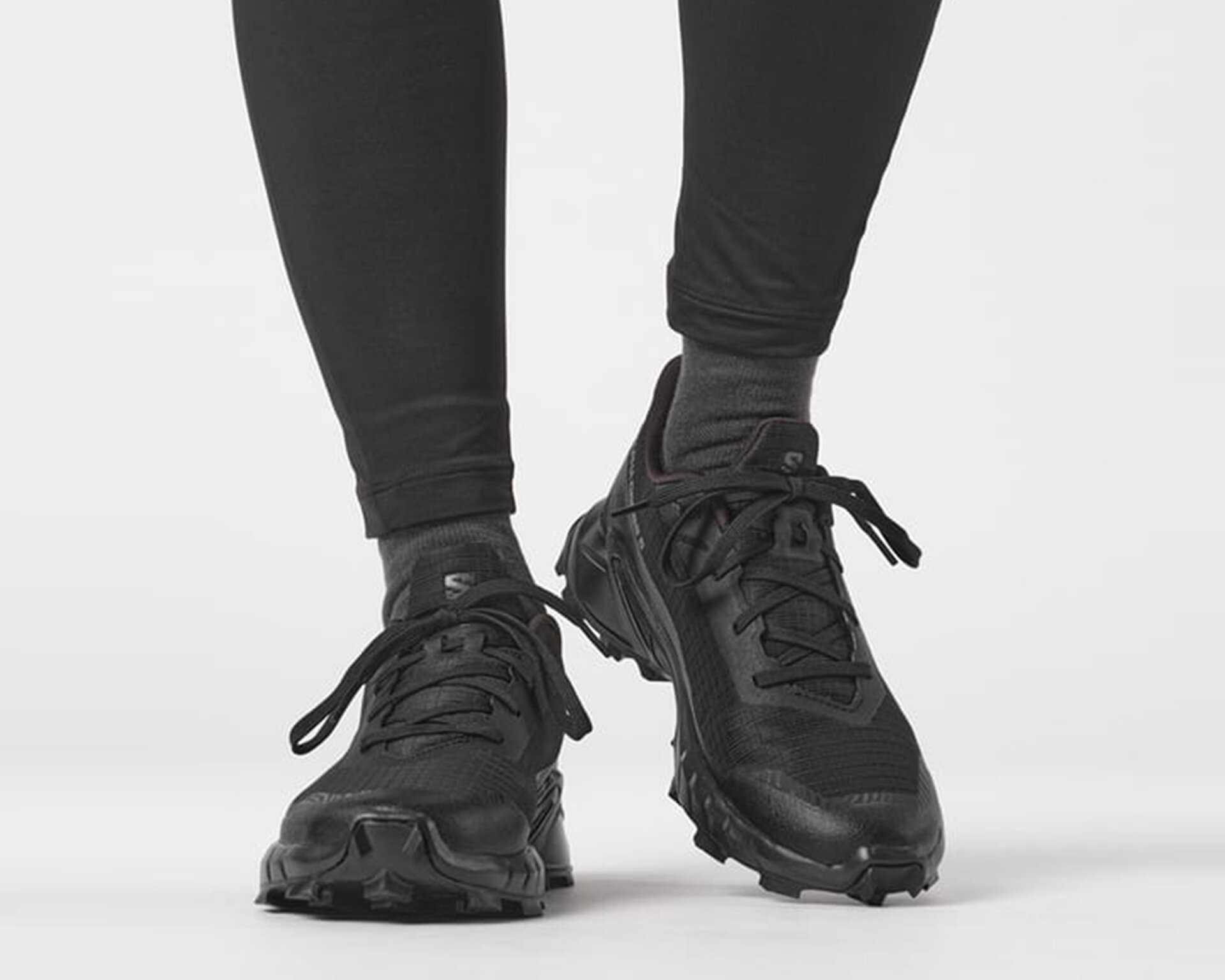 کفش دویدن Alphacross 5 W