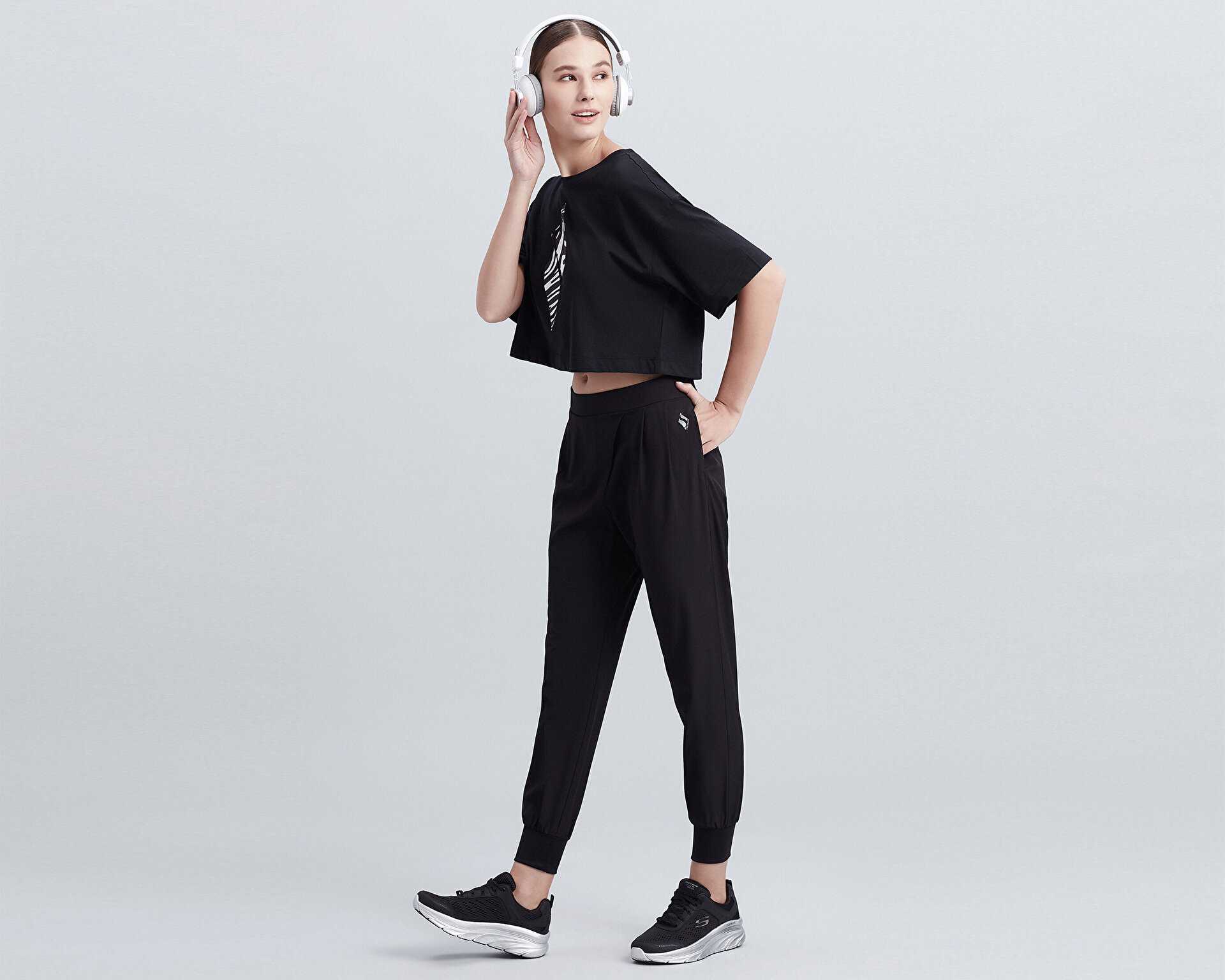 شلوار گرمکن معمولی W Daily Jogger Micro Pant