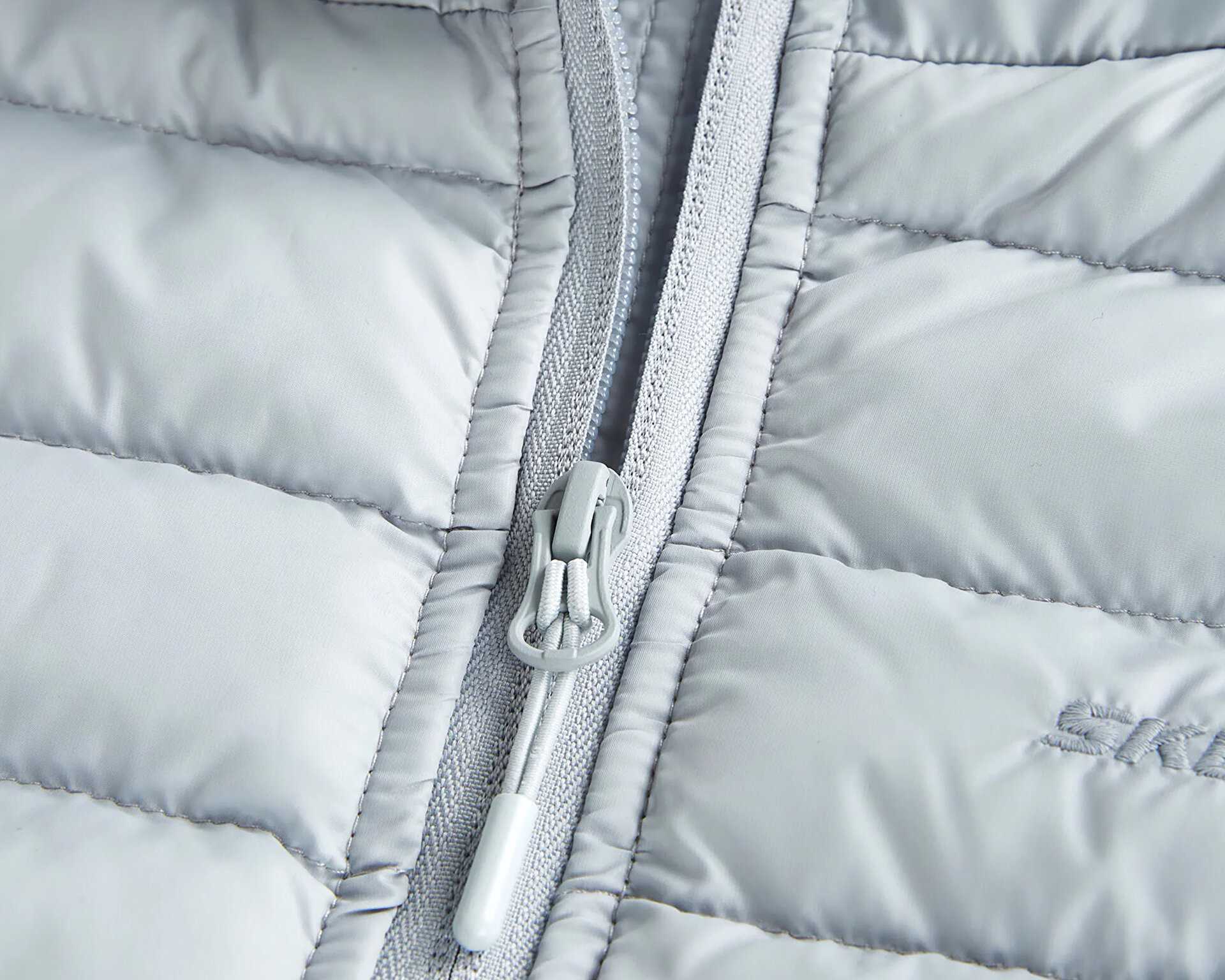 جلیقه W Essential Vest