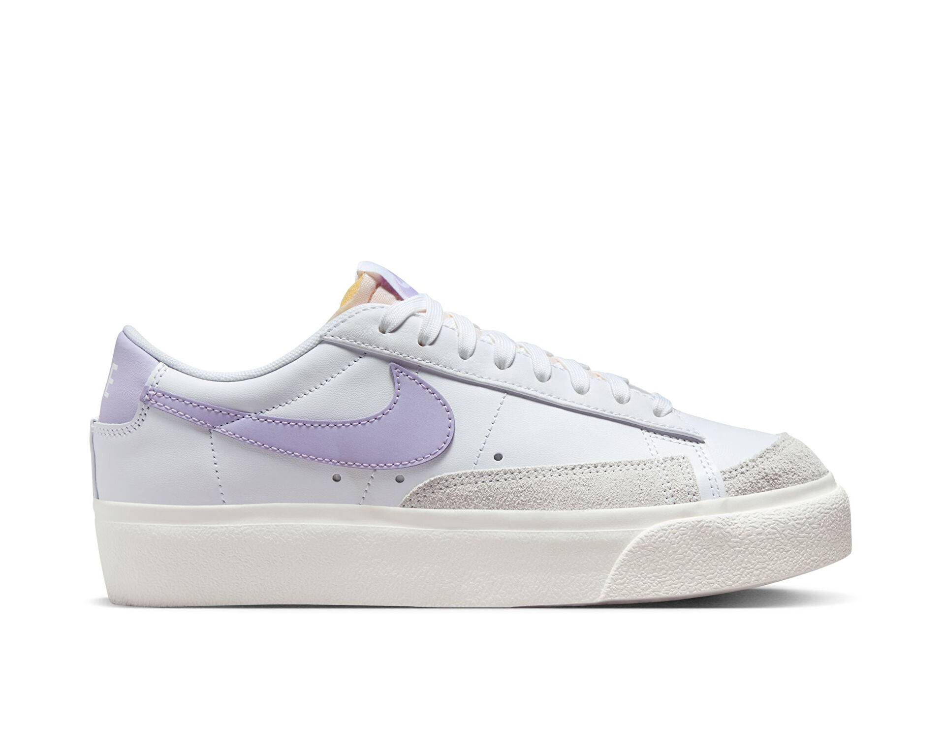 کفش های روزانه W Blazer Low Platform