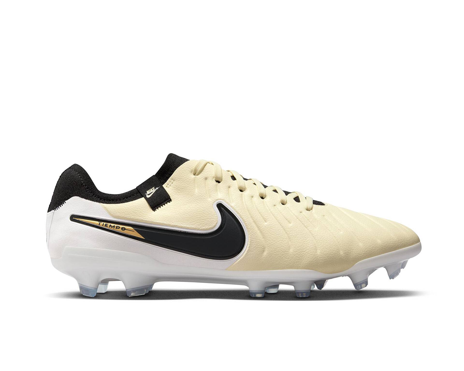 گیره های فوتبال مرطوب / نرم Legend 10 Club Sg-Pro