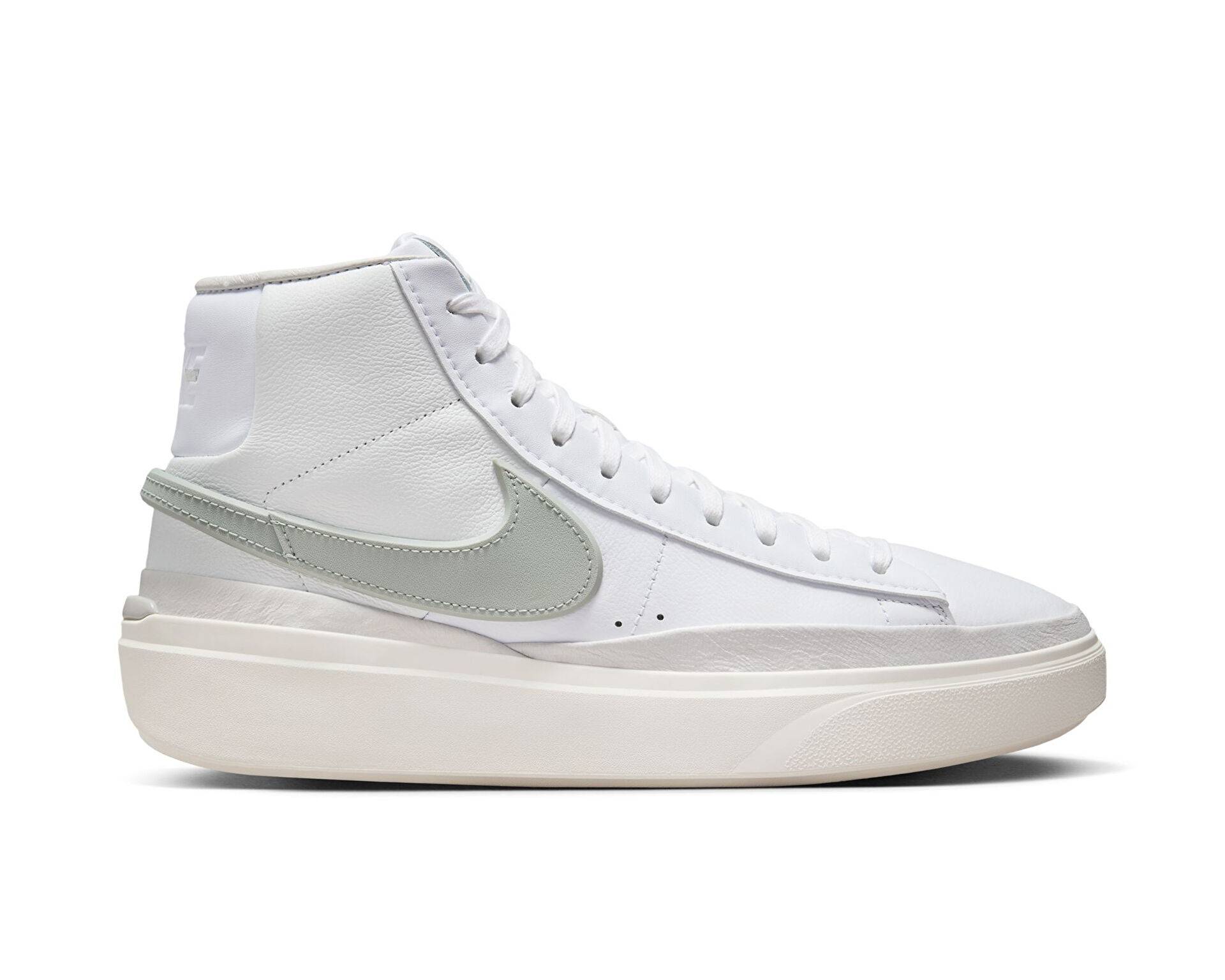 کفش های روزانه W Blazer Mid '77