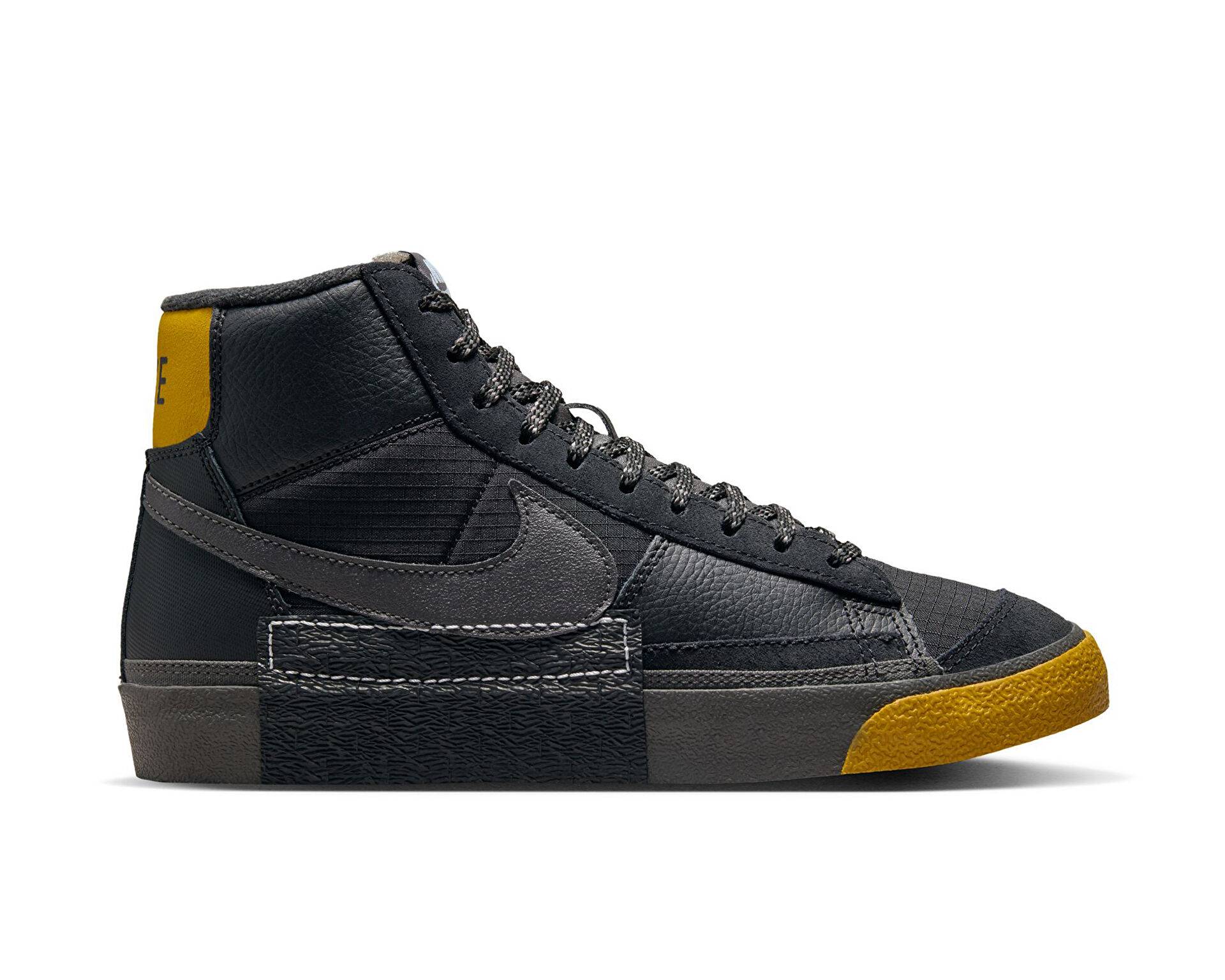 کفش های روزانه W Blazer Mid '77