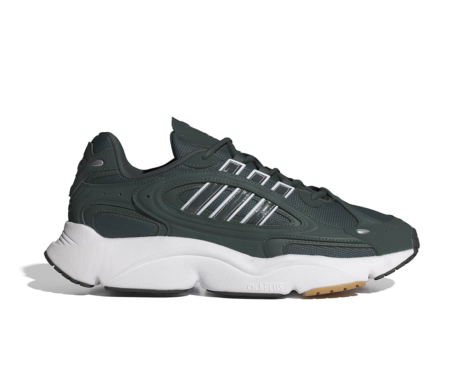 کفش های روزانه Adidas Ozmillen
