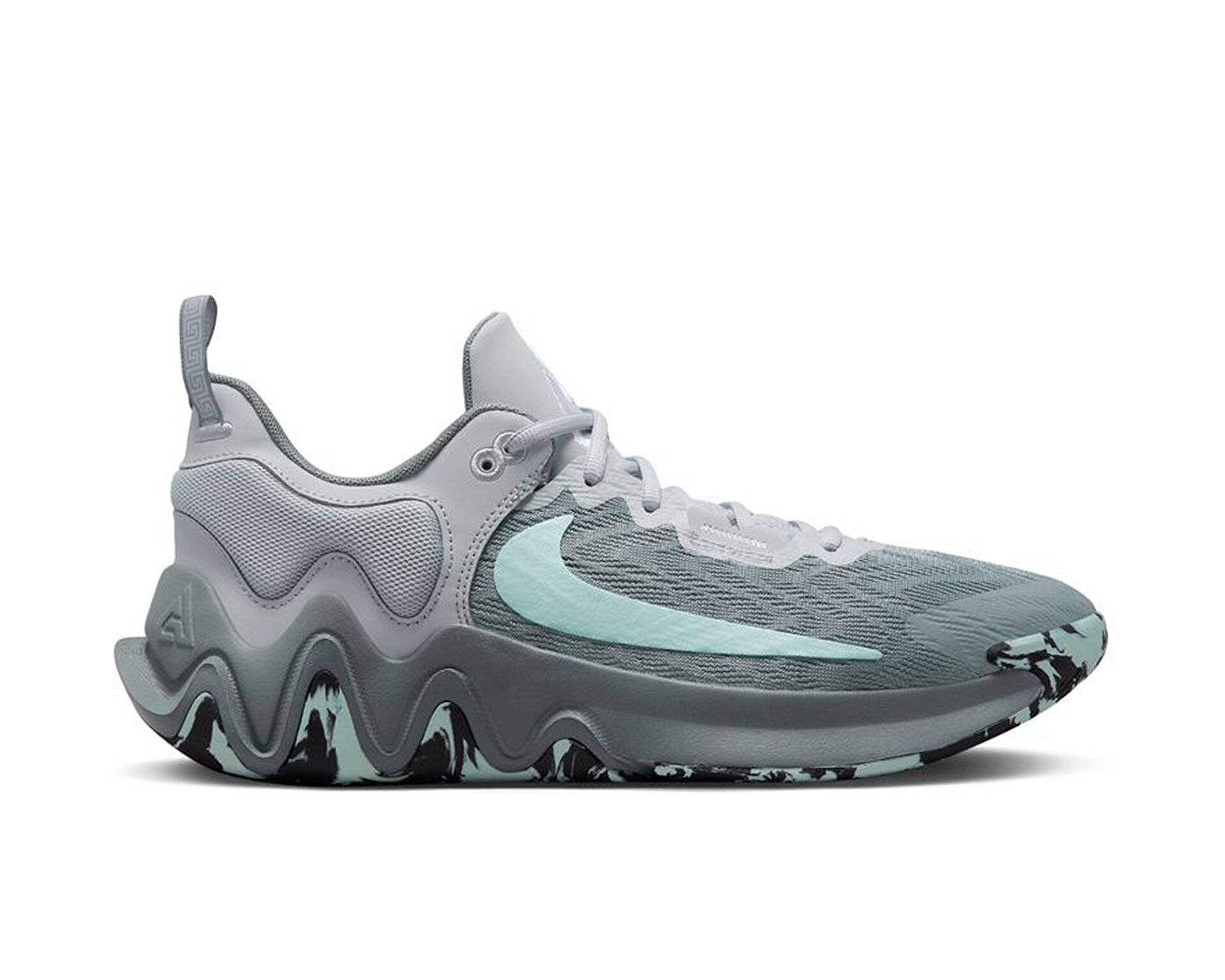 کفش های بسکتبال Giannis immortality