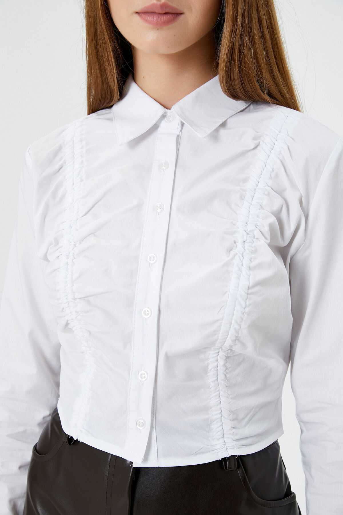 پیراهن Crop آستین بلند پشت گیپ با جزئیات پنبه