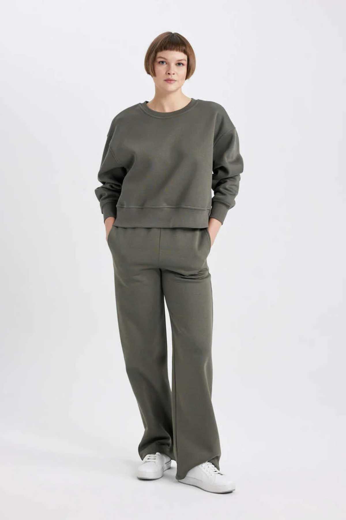 شلوار ورزشی ضخیم با کمر راست با جیب