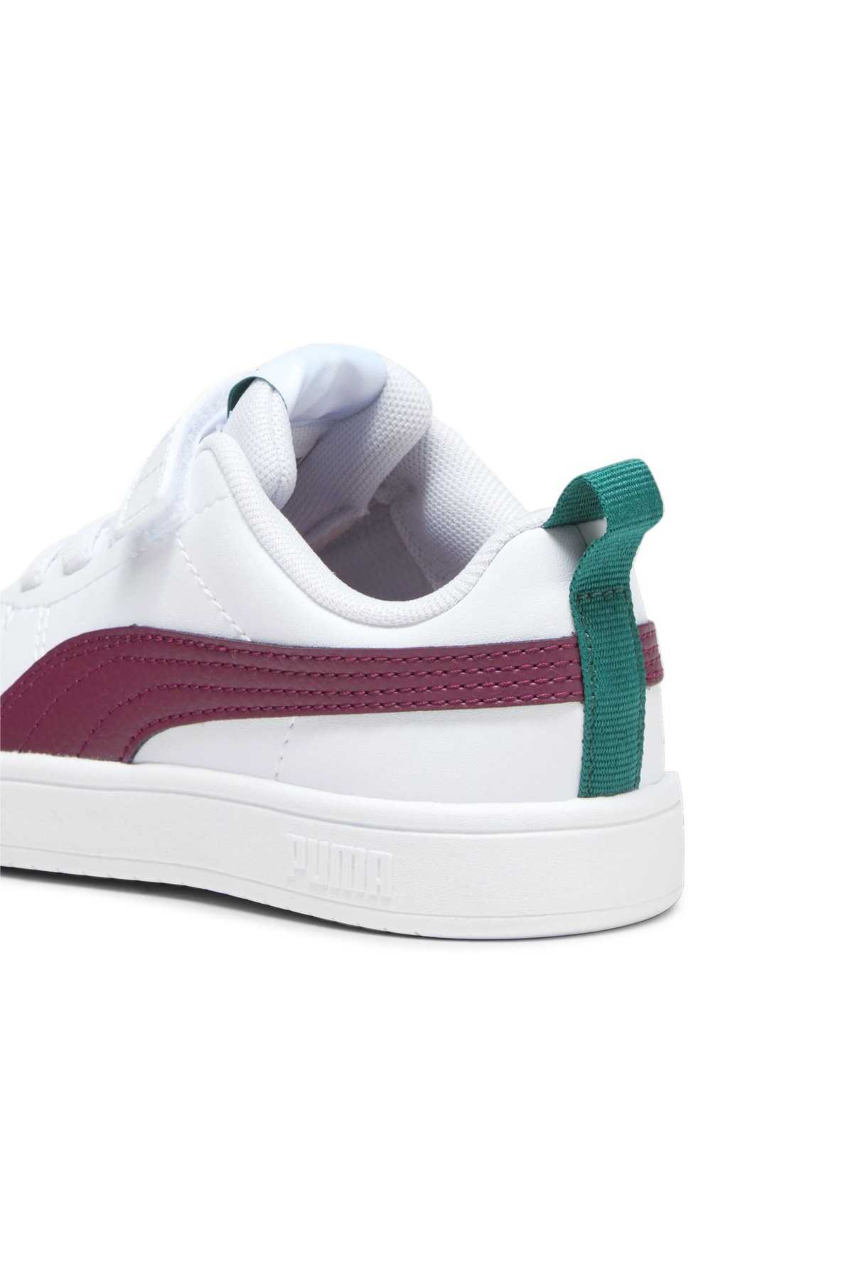 بستن کفش بچه گانه