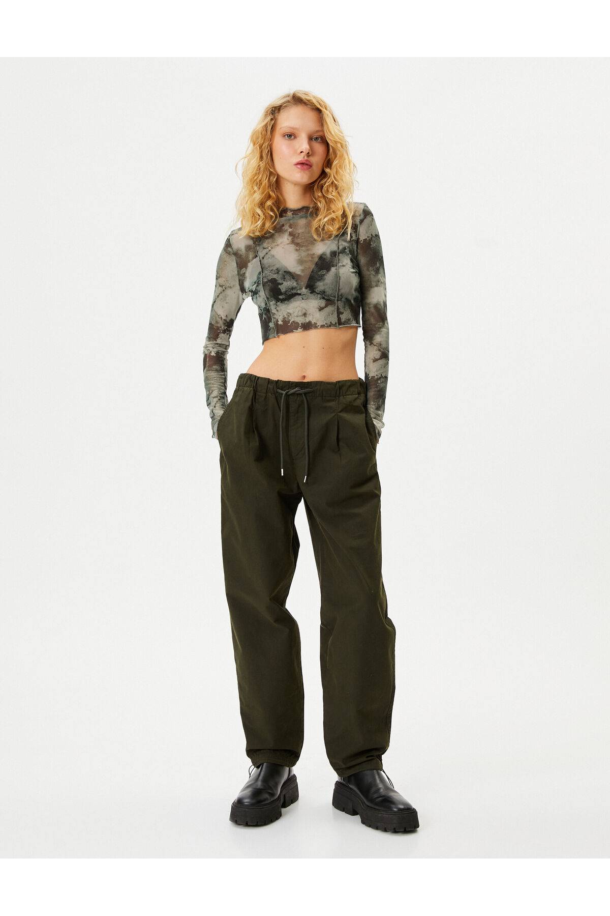 شلوار چتر نجات بزرگ جیبی کمر و پاها پنبه الاستیک