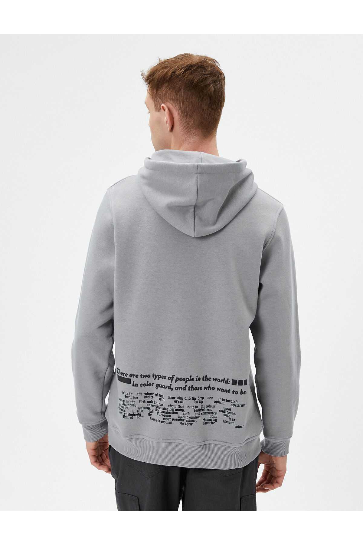 بلوز آستین بلند کلاه دار با چاپ پشت