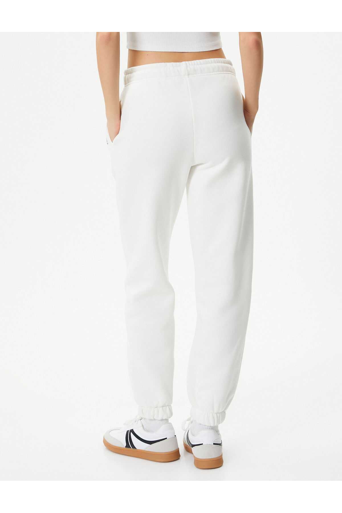 چاپ جیب دور کمر شلوار Jogger با جزئیات