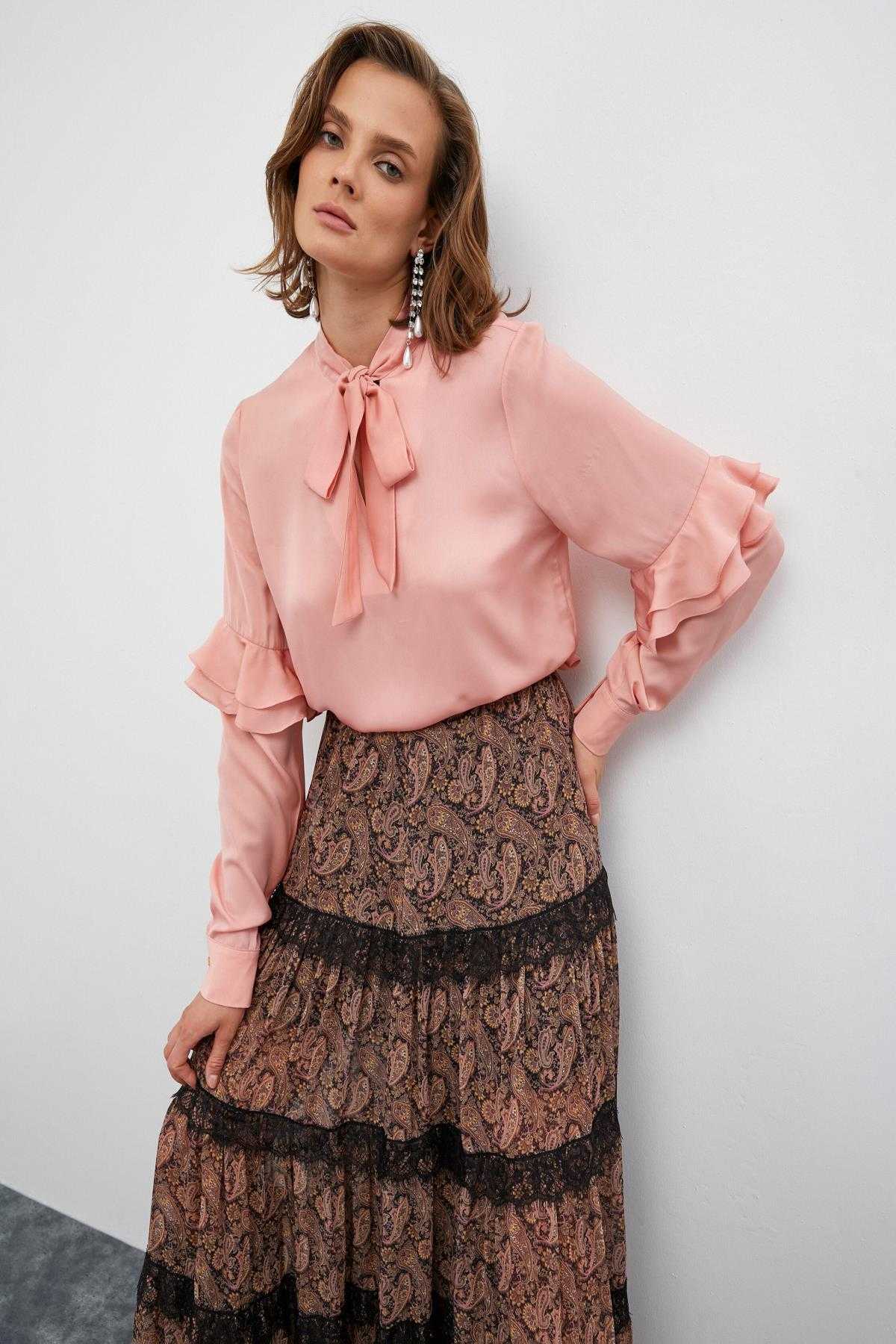 ملیس آغازات