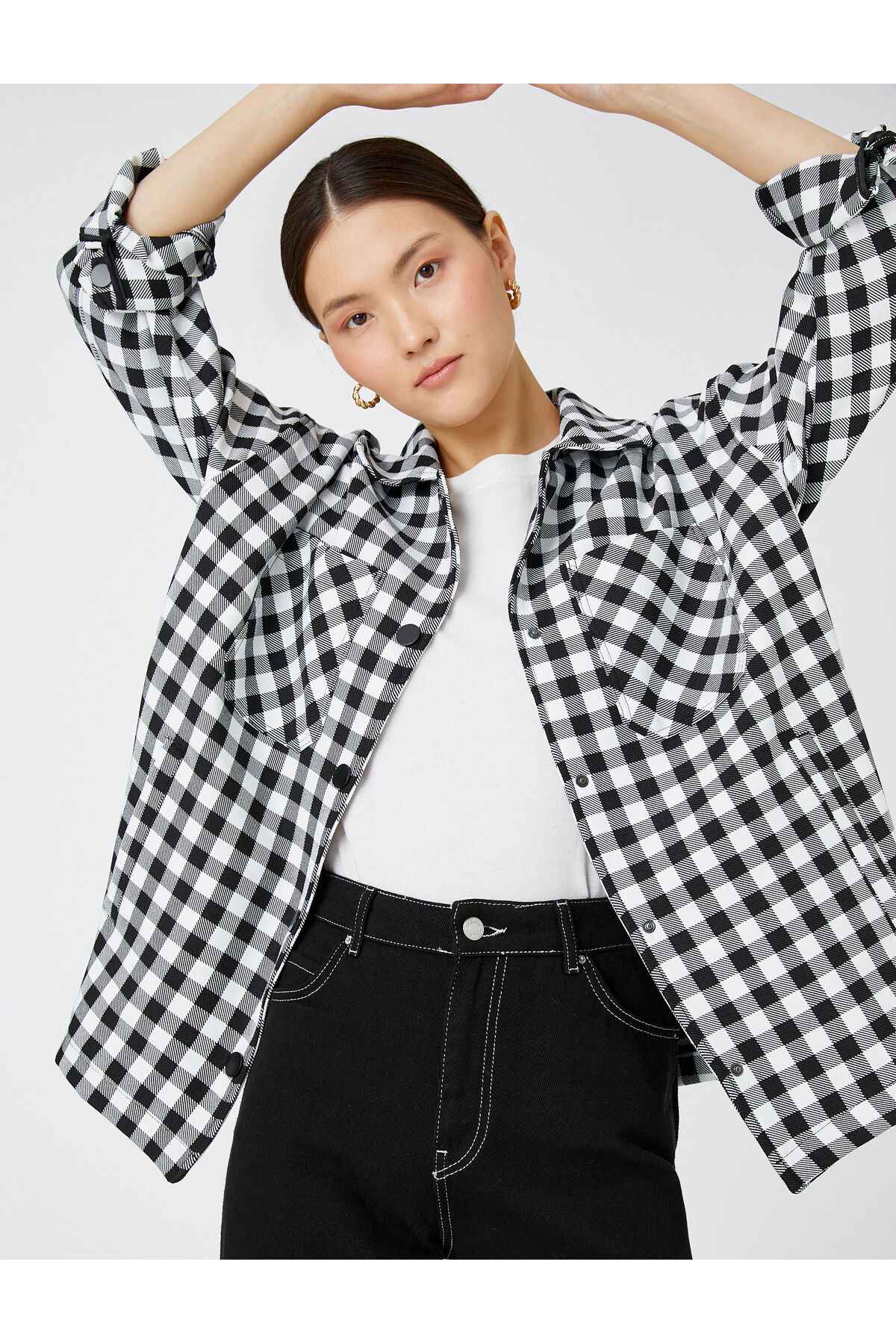 کت مشکی چهارخانه زنانه