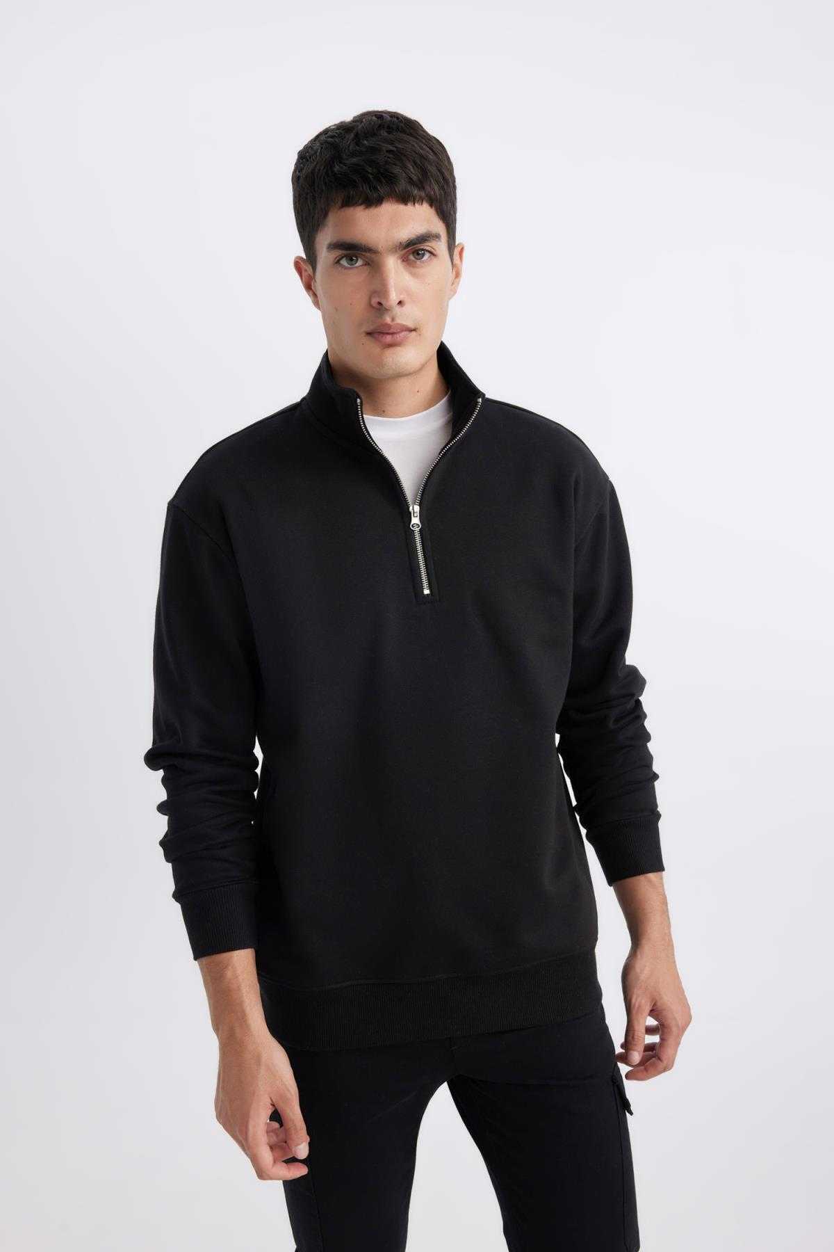 سویشرت یقه ای با تناسب راحتی