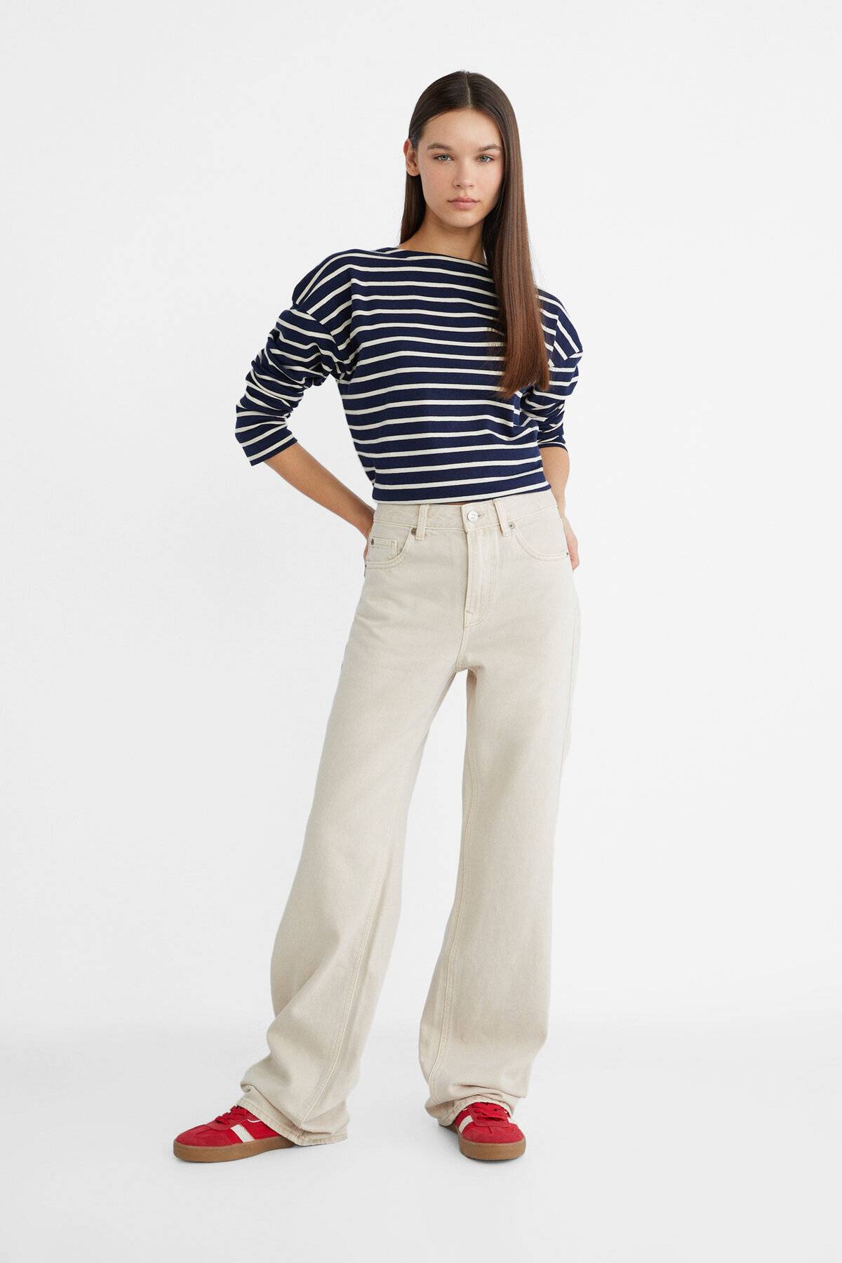 D92 عرض مستقیم