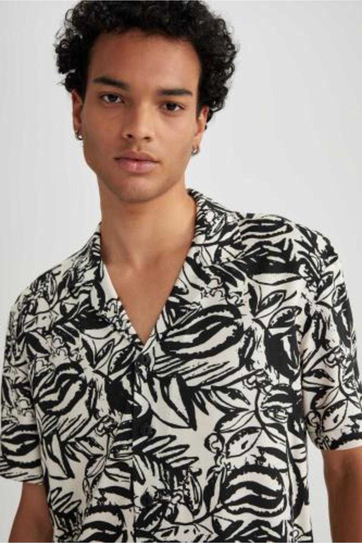 پیراهن آستین کوتاه ویسکوز چاپ شده منظم