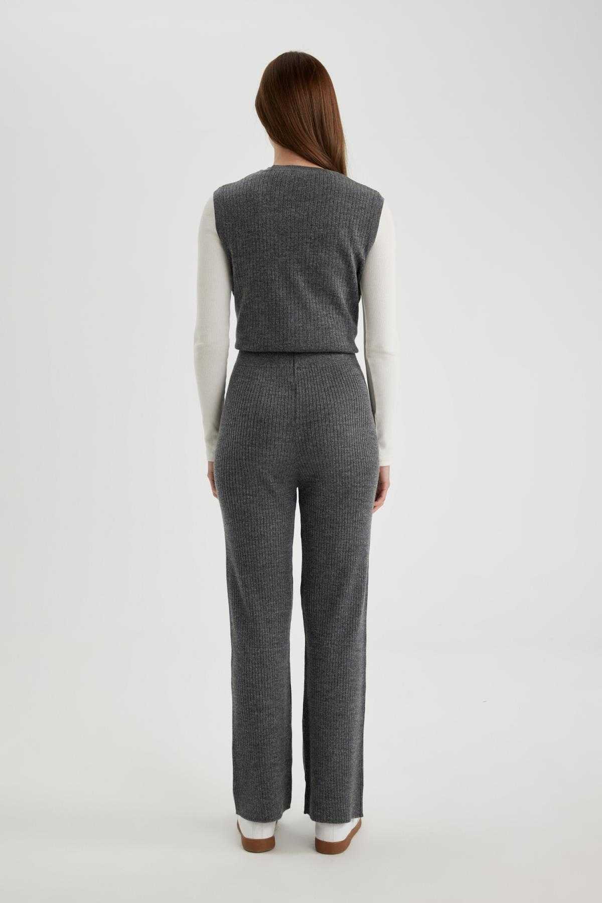 شلوار بافتنی راسته C2087ax24sp