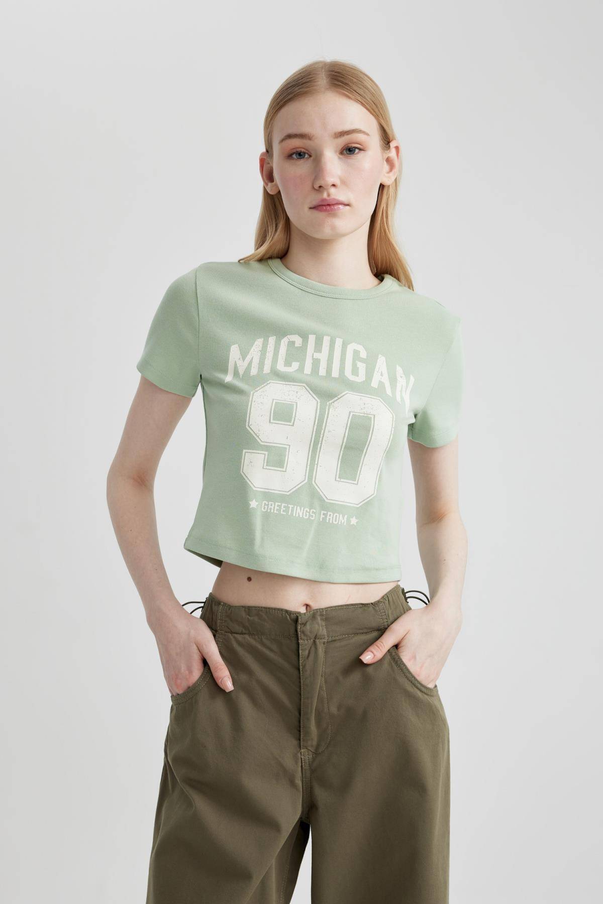 تیشرت آستین کوتاه چاپ شده باحال