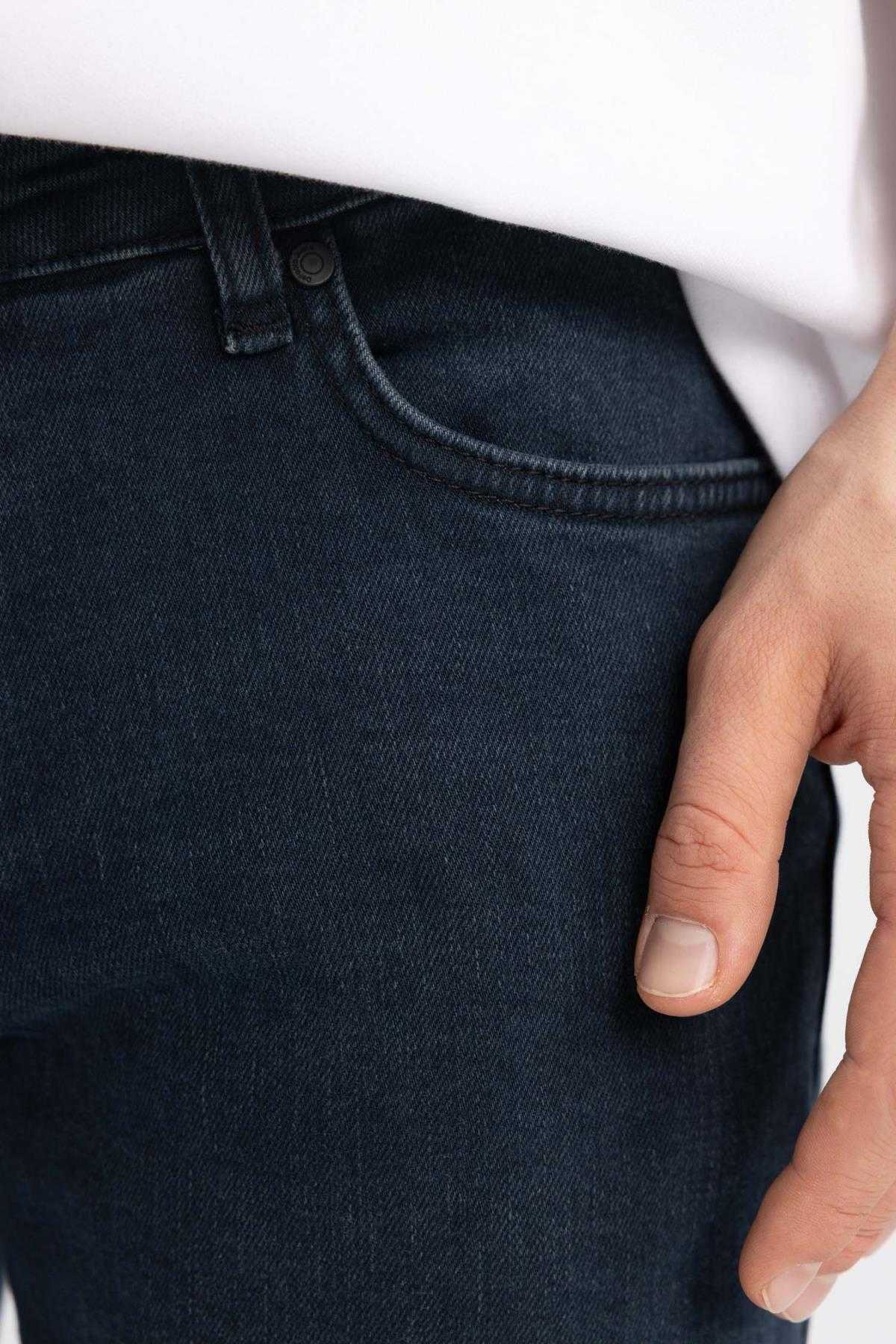 شلوار جین ساق باریک پدرو باریک و باریک