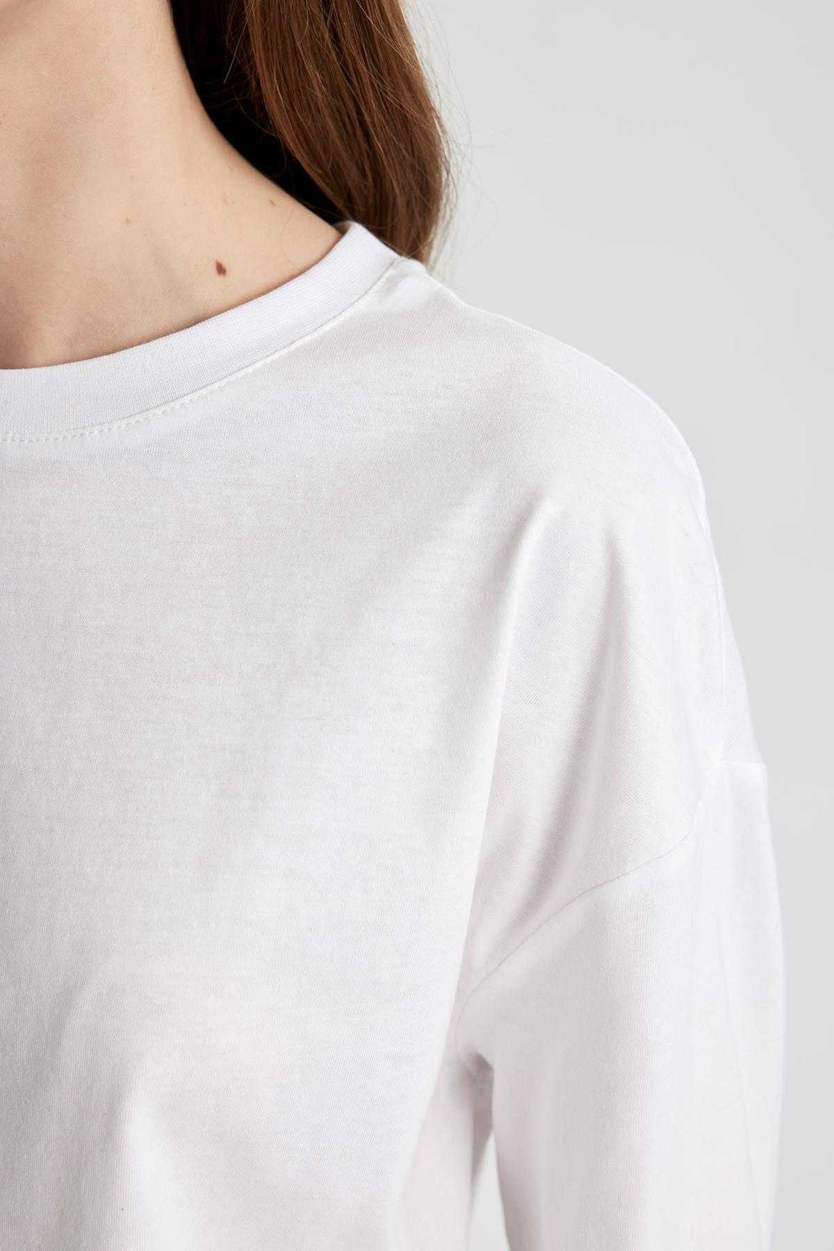 تیشرت آستین کوتاه با یقه فیت سایز بزرگ