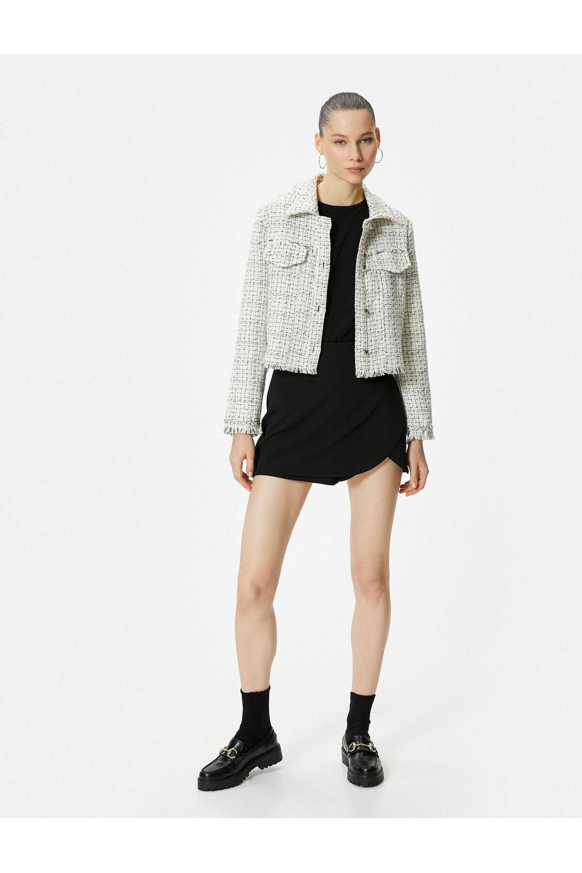 ژاکت تیشرت با جزئیات دکمه نقره ای و جیب فلپ