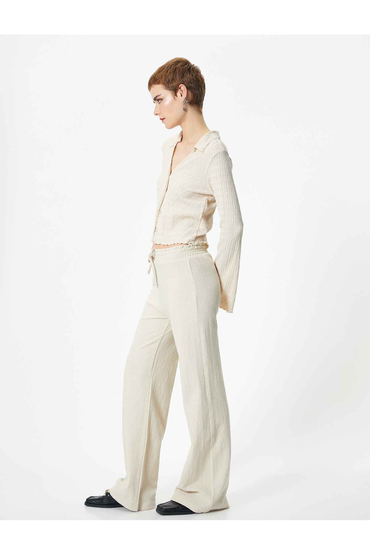 شلوار گشاد کمر کش کش راحت مناسب با بافت نخی