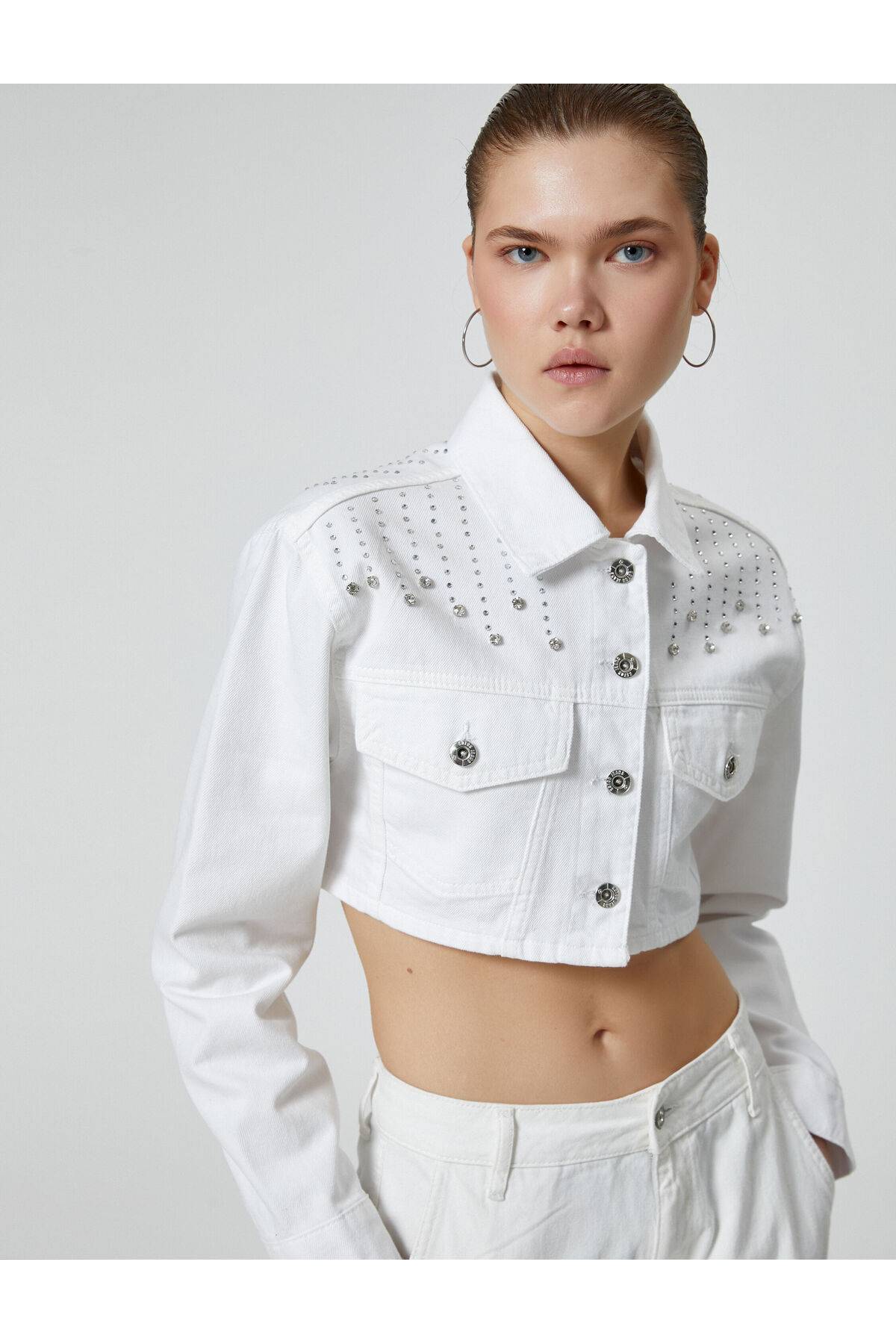 ژاکت جین استون کراپ با جیب های آستین بلند پنبه ای