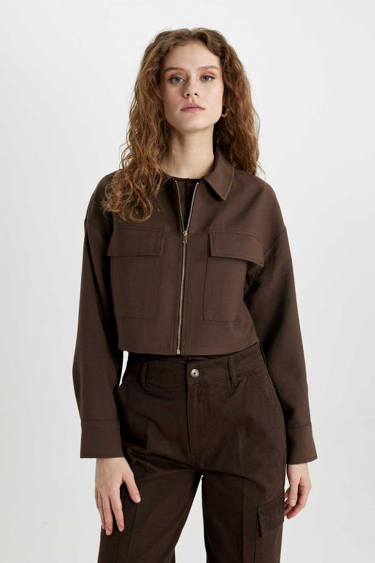 ژاکت بلیزر Crop Bomber