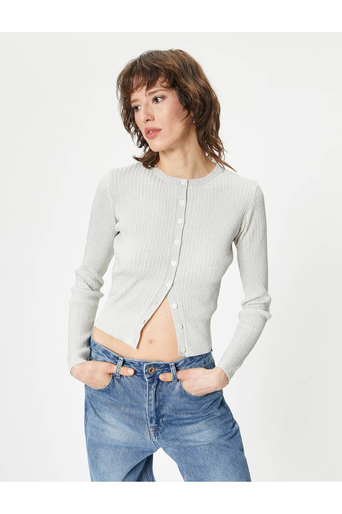 لباس بافتنی ژاکت کش باف پشمی یقه دکمه دار فلزی براق آجدار