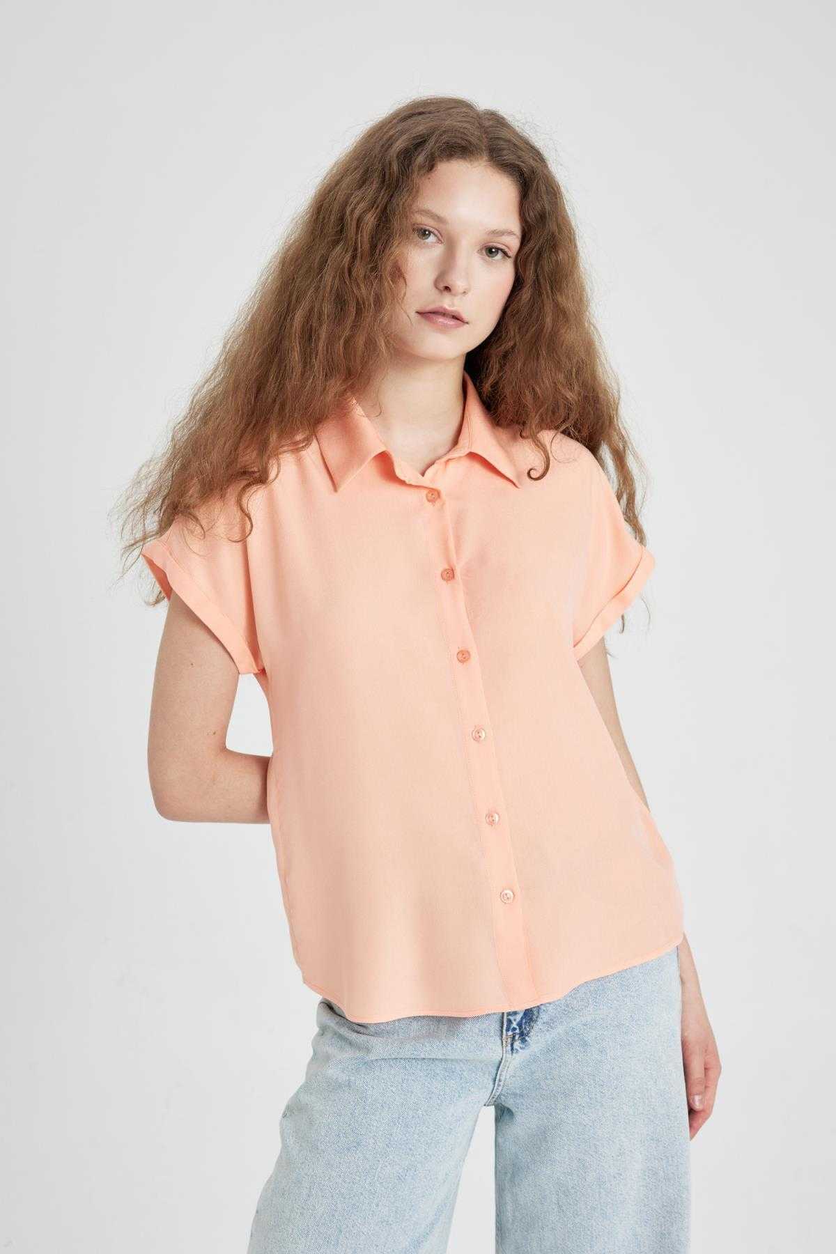 پیراهن آستین کوتاه معمولی Fit N7819az24sp