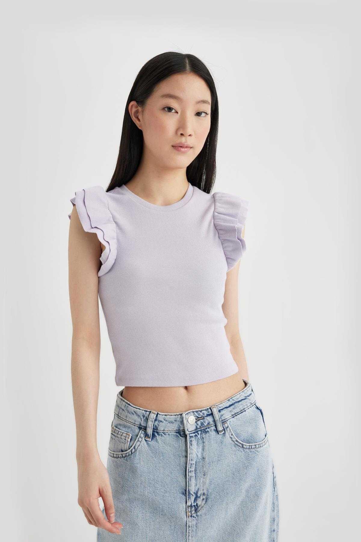 تیشرت آستین کوتاه یقه اسلیم فیت