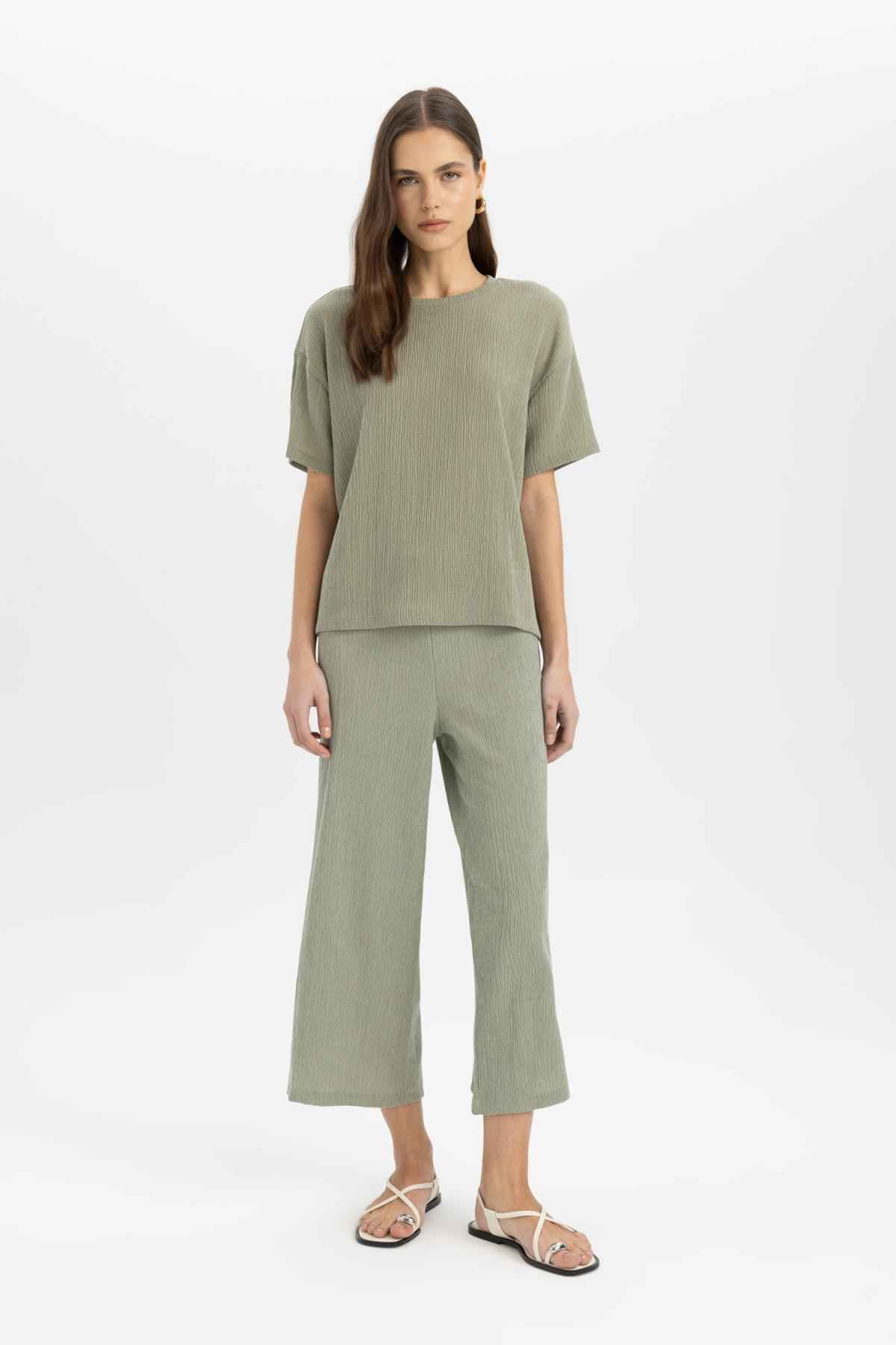 شلوار میدی چروکدار کمر صاف با ساق گشاد